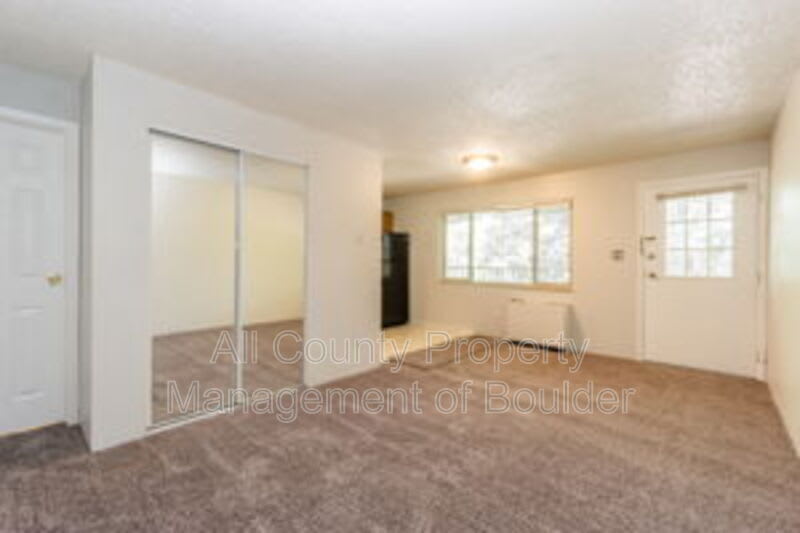 3423 Madison Avenue – photo 5