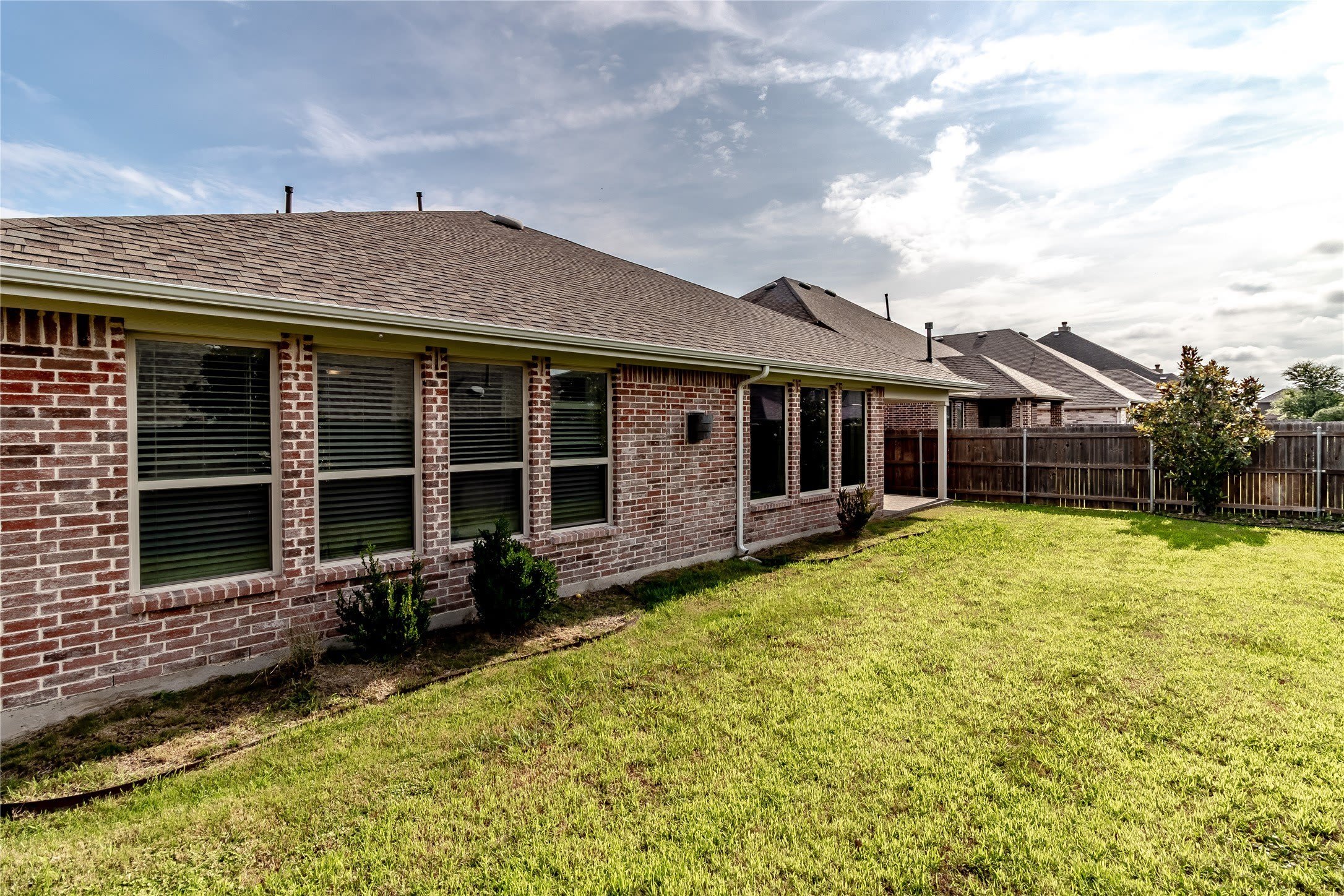 1609 Cedar Crest Drive – photo 2