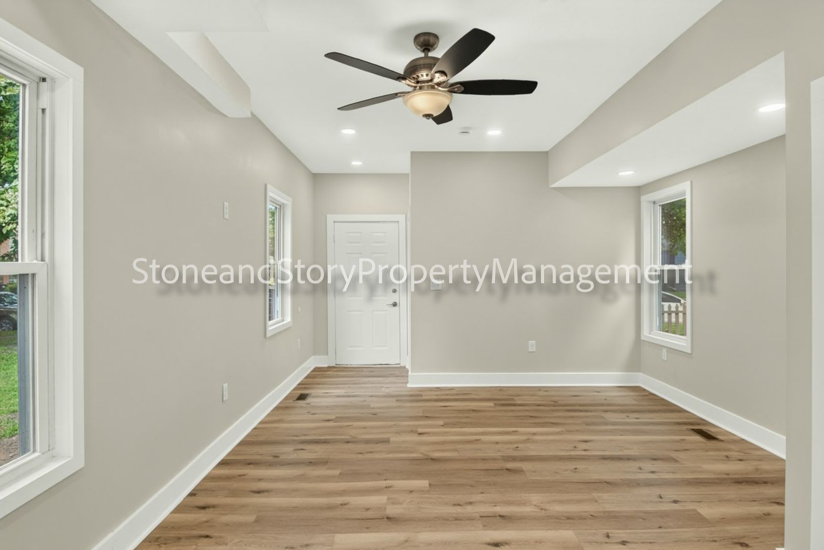 New Remodeled 4 Bedroom 2 Bath – photo 5