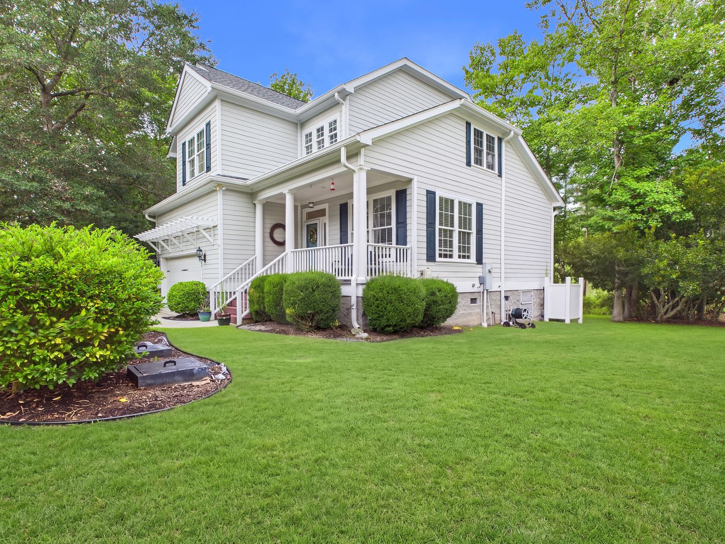 Beautiful Home In Oyster Harbour Neighborhood – photo 2