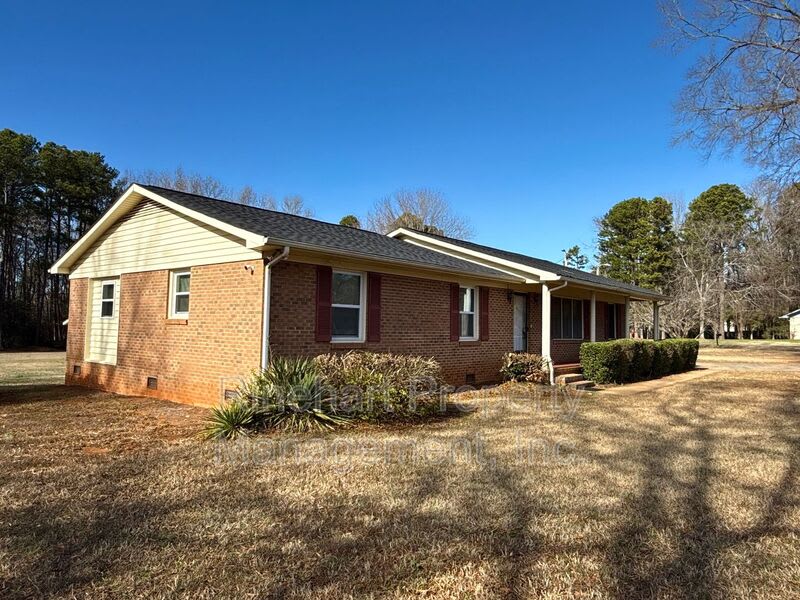 760 Goudlock Road – photo 2