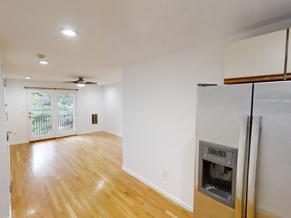 189 Littleton Rd – photo 3