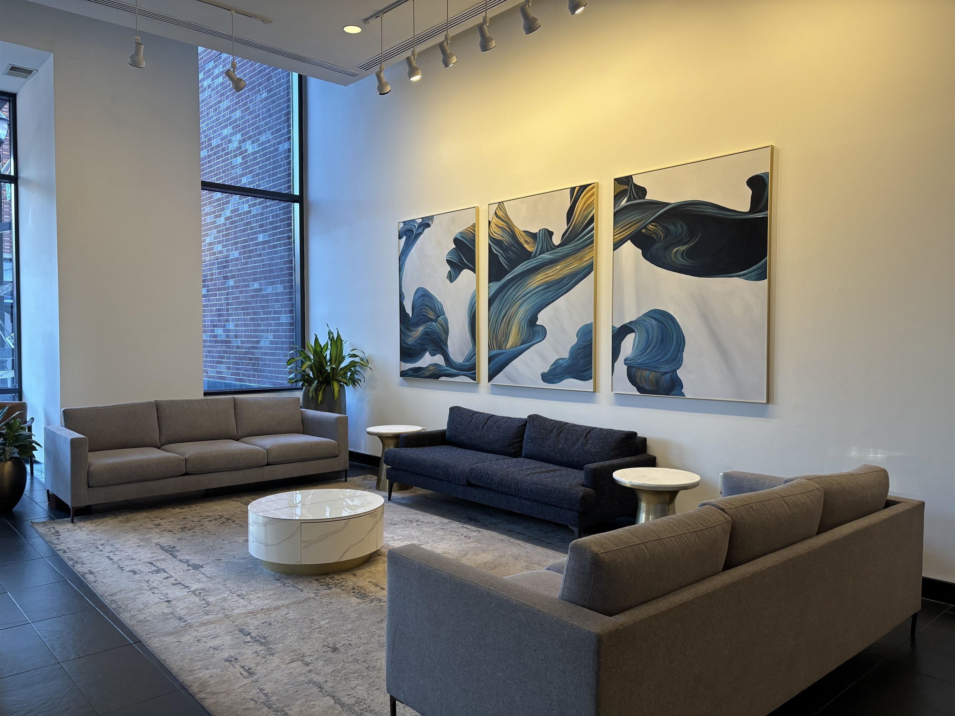 389 WASHINGTON ST – photo 3