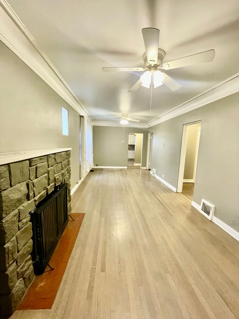 Beautiful 2 bed 2 bath in Highlands – photo 5
