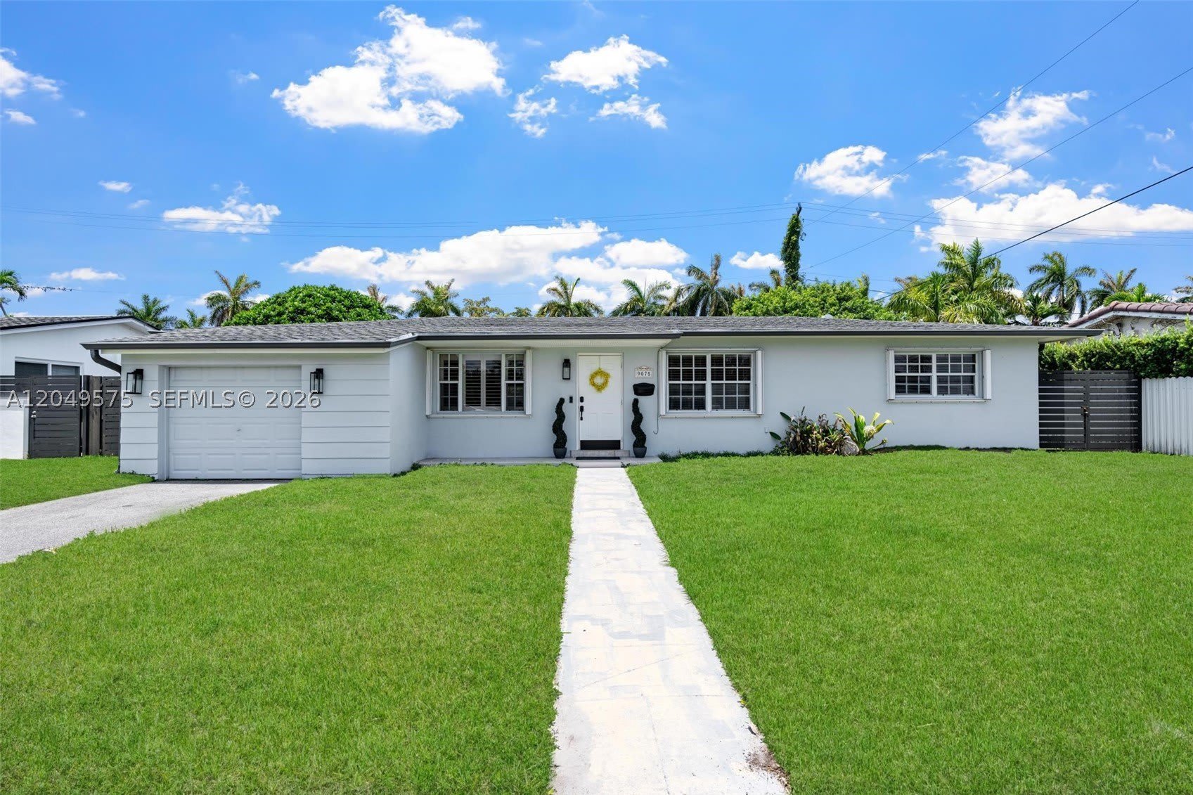 9075 SW 48th Ter – photo 2