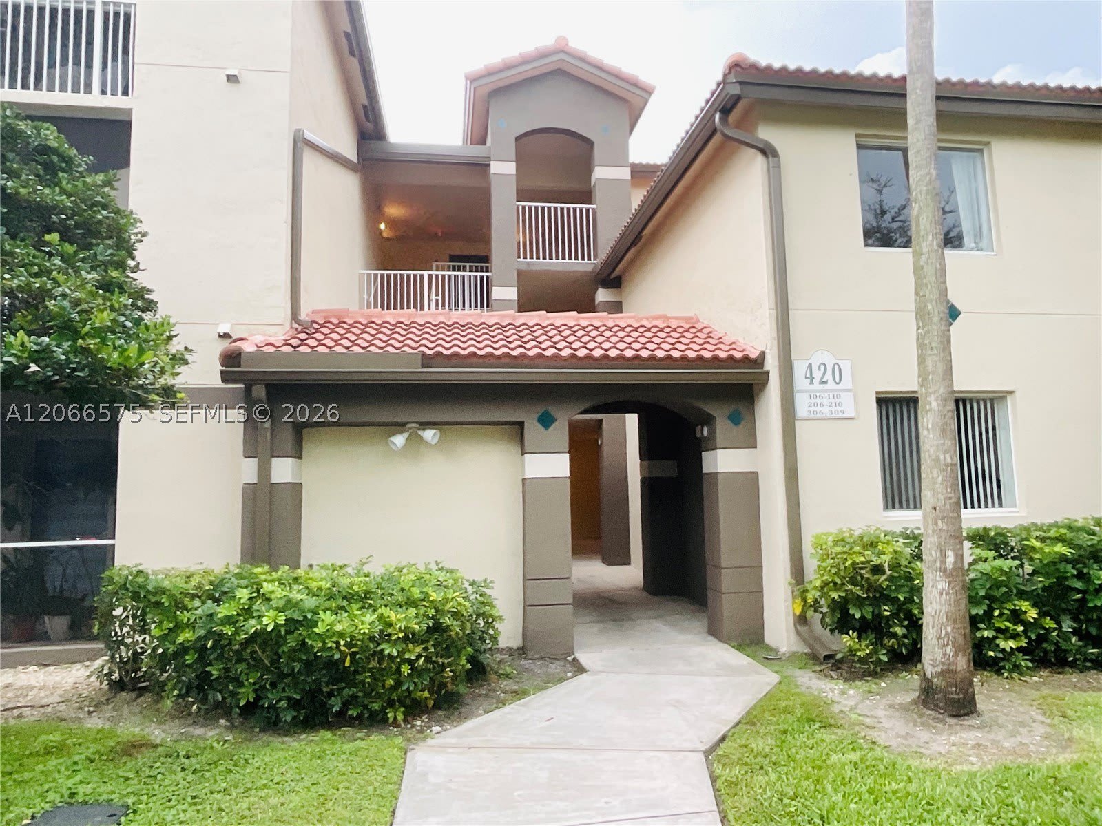 420 south Park road – photo 2