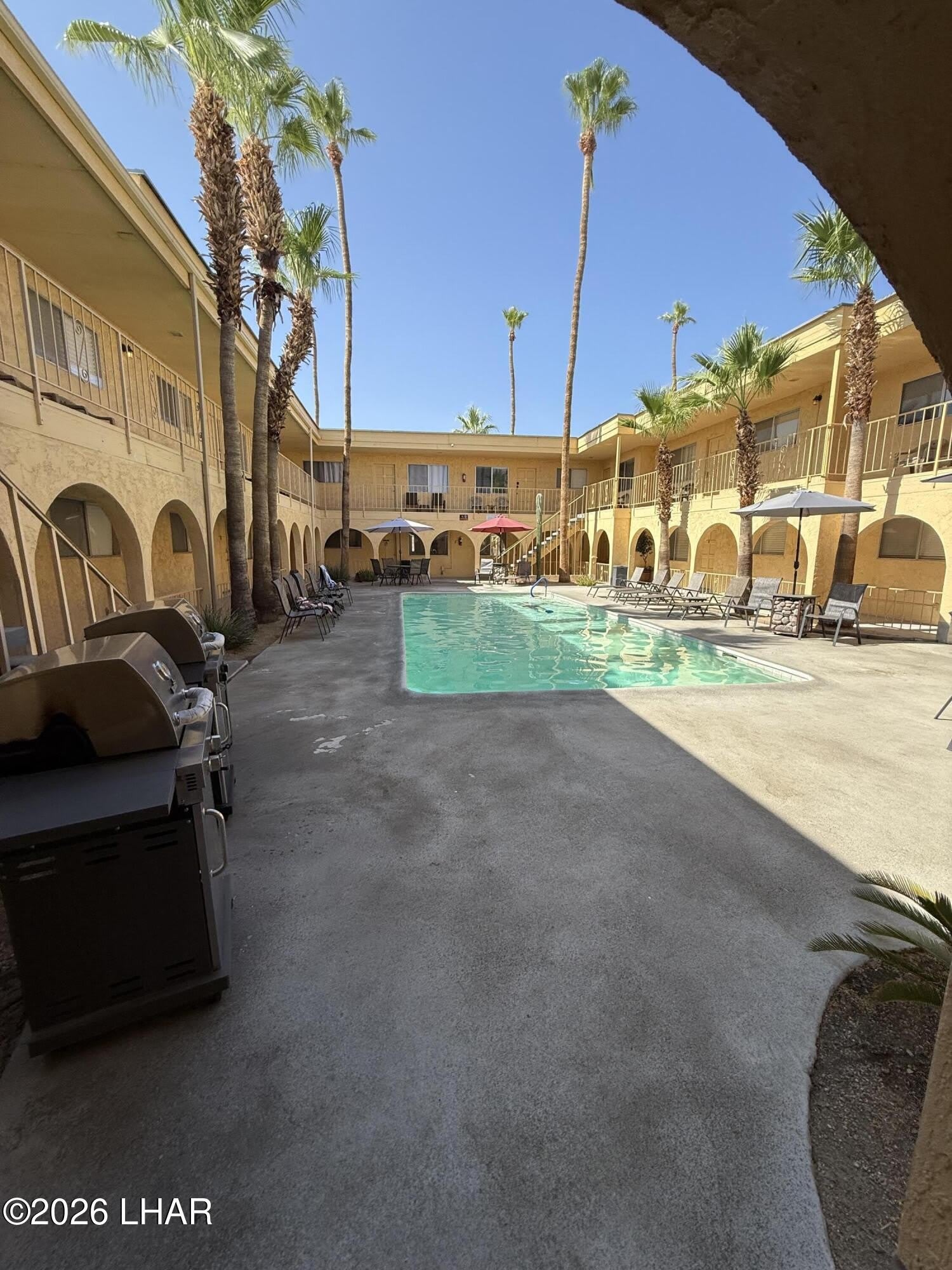 2100 Swanson Ave – photo 3