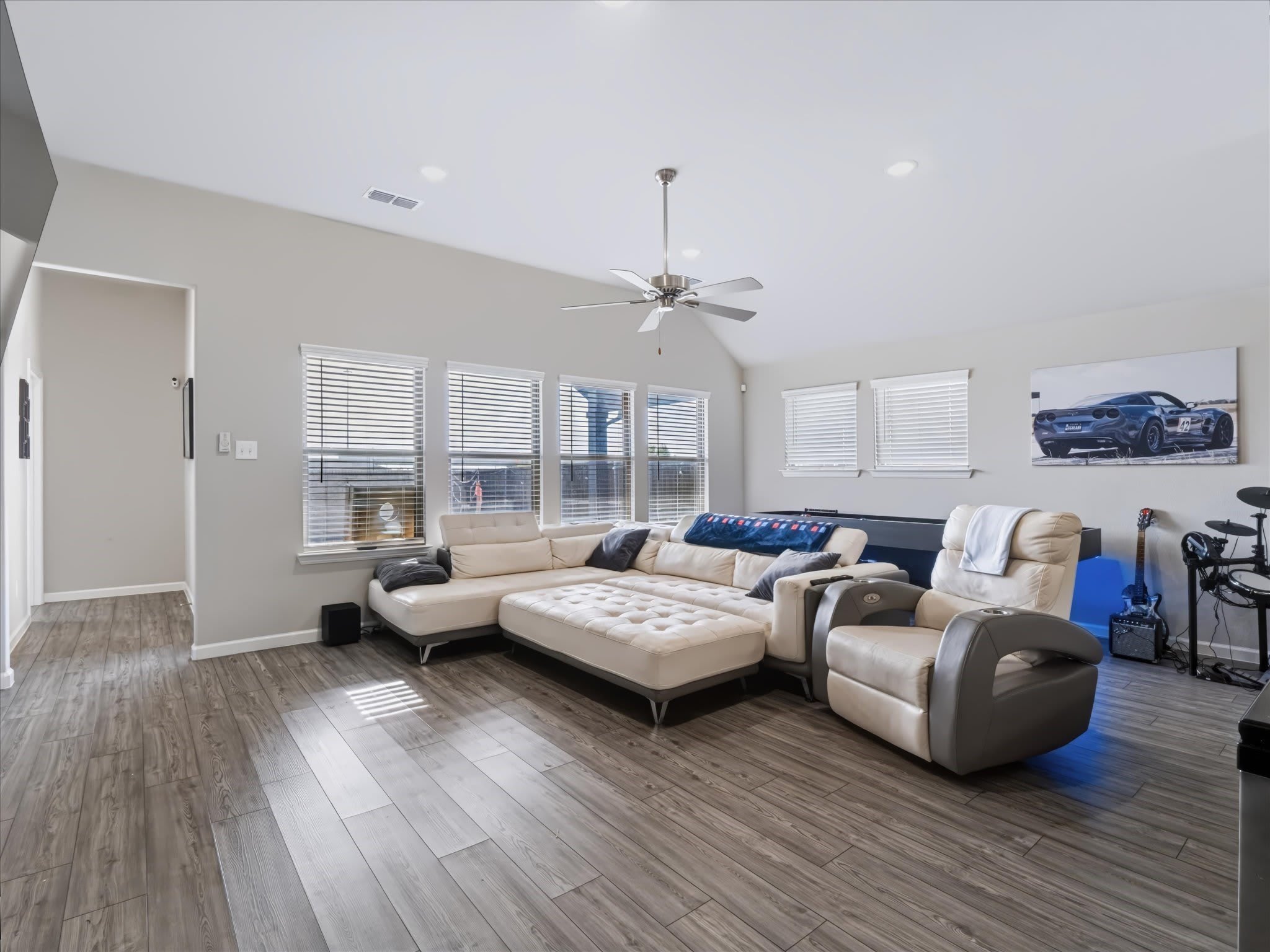 2913 Sunnyside Drive – photo 4