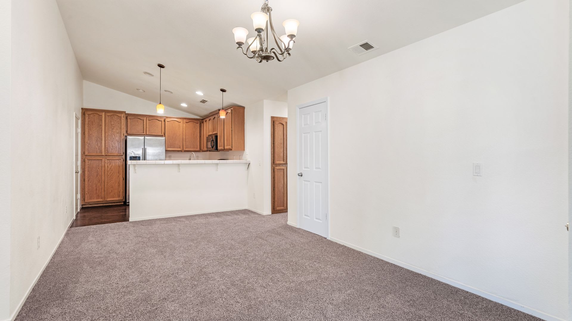 3 Bedroom 2 Bath In Elk Grove The Willows – photo 5