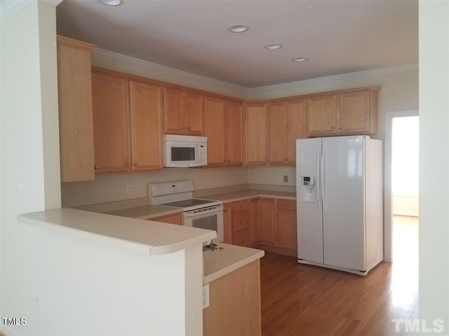 6922 Ray Road – photo 3