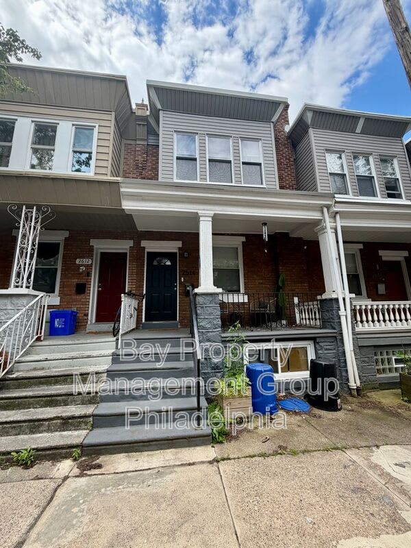2614 Ingersoll St – photo 3