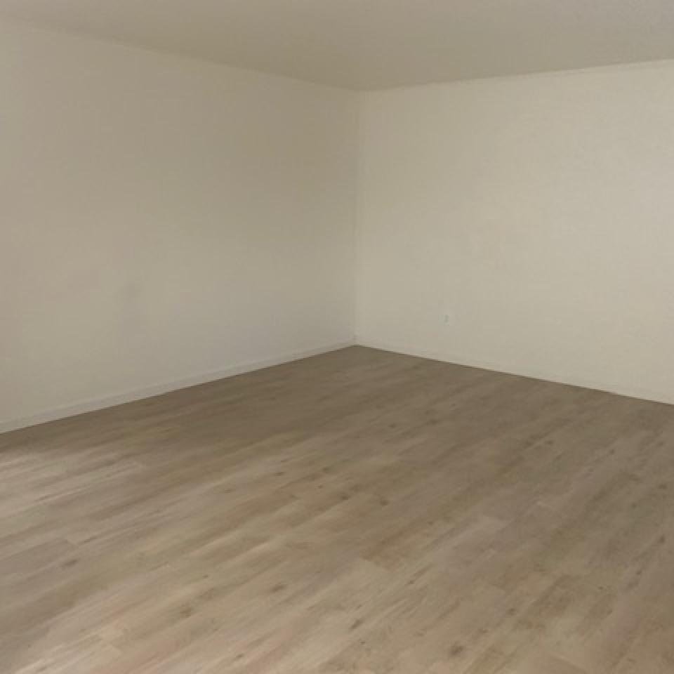 275 11th St – photo 3