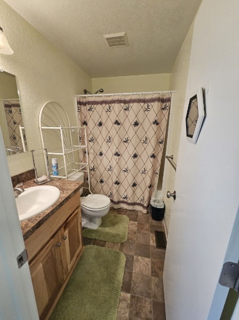 Charming Townhome with Garage in Quiet Missoula Neighborhood – photo 5