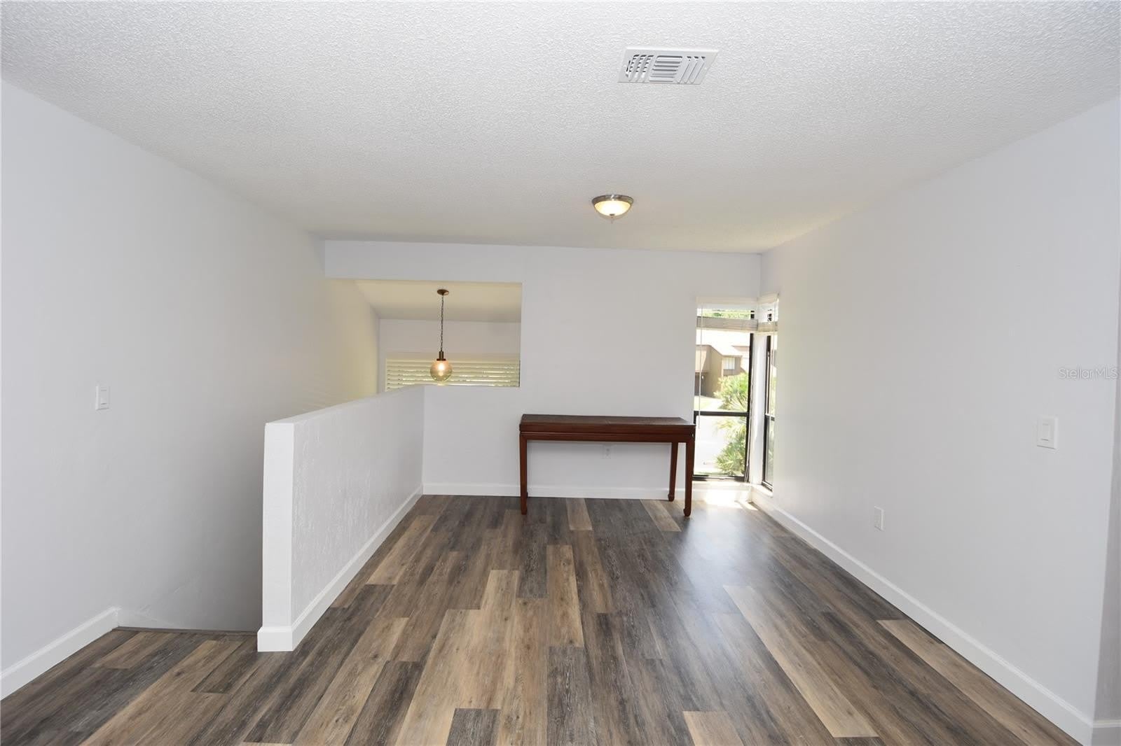 4 SOUTHBURY Court – photo 4