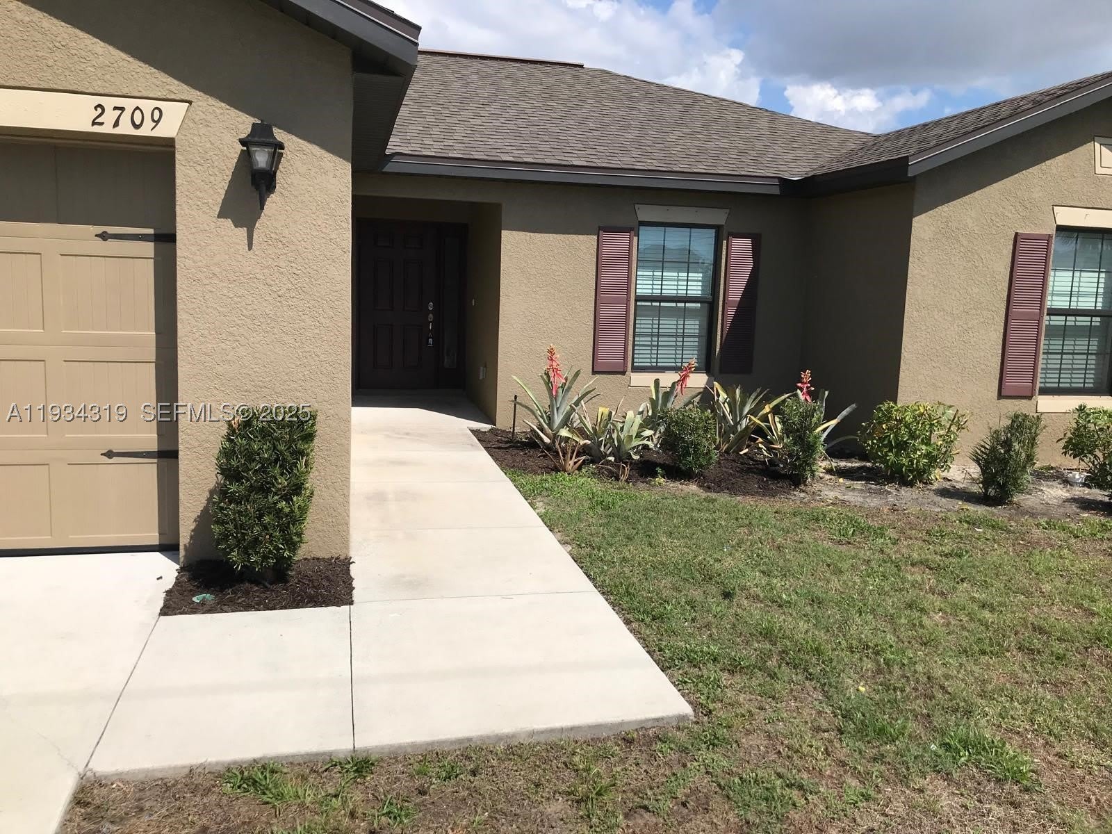 2709 SW 18th Ave – photo 4