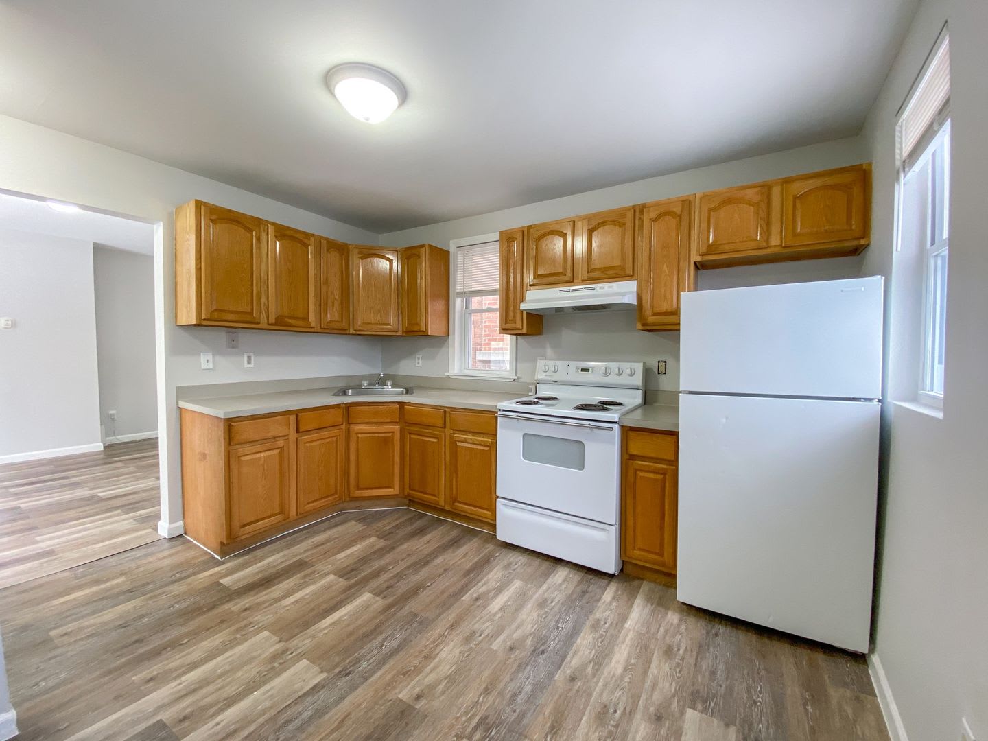 Gorgeous single-family home near Hartford Hospital – photo 2