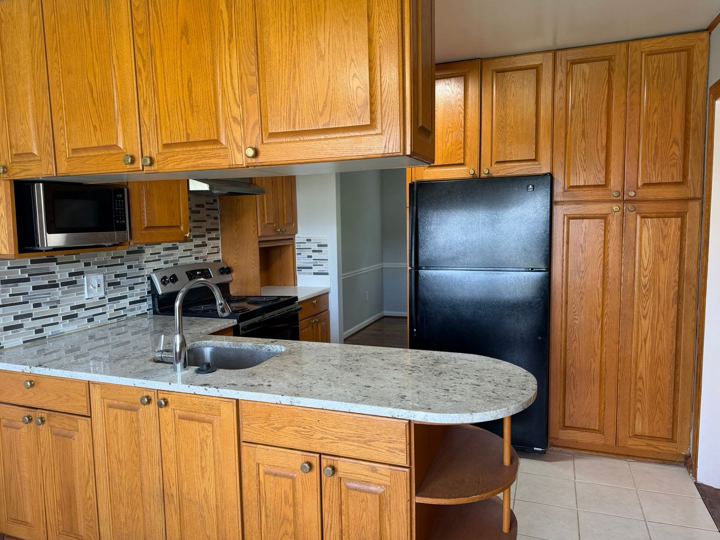 Great Home, Great Location! – photo 3