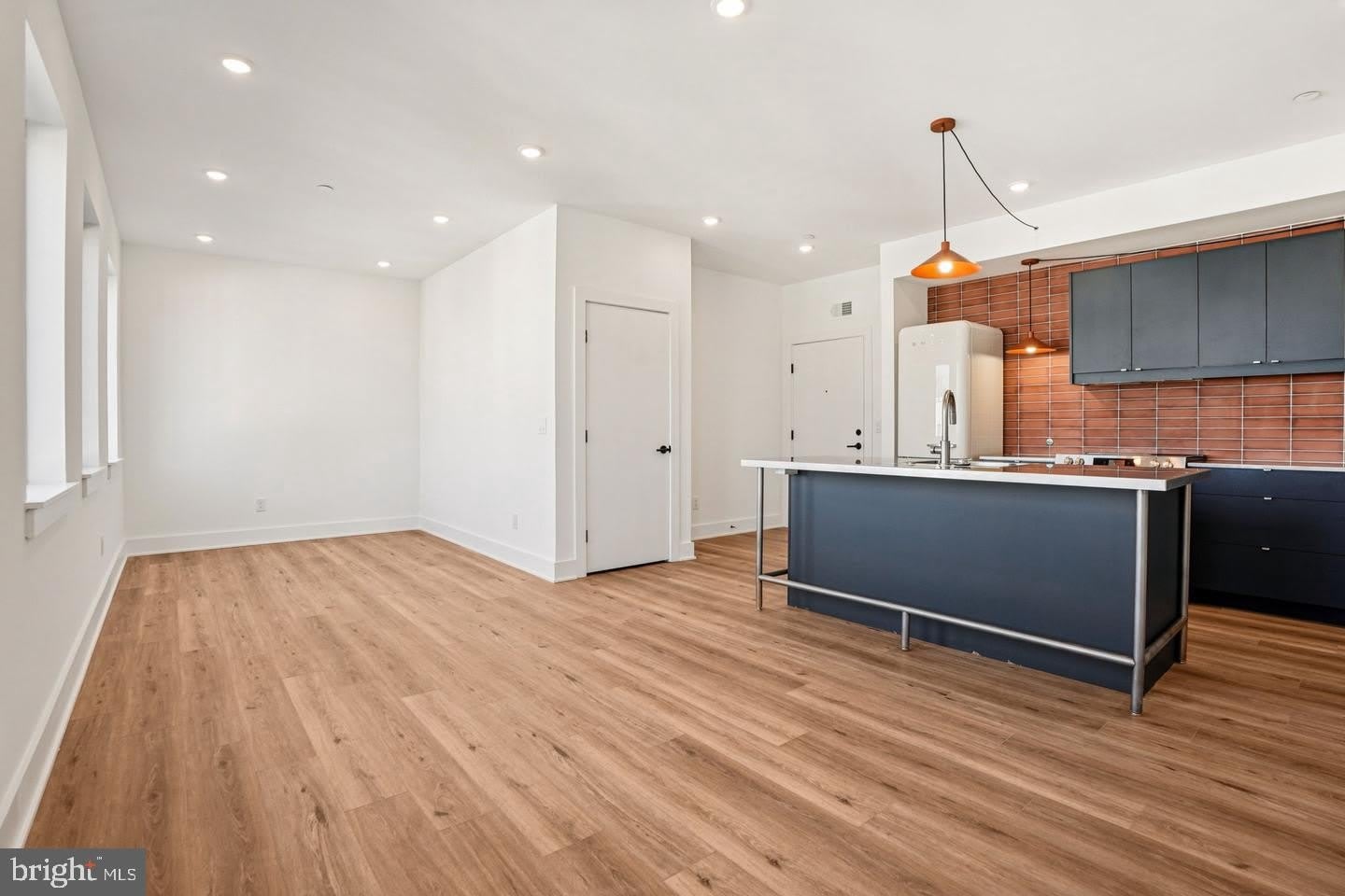 2456 Frankford Avenue – photo 2