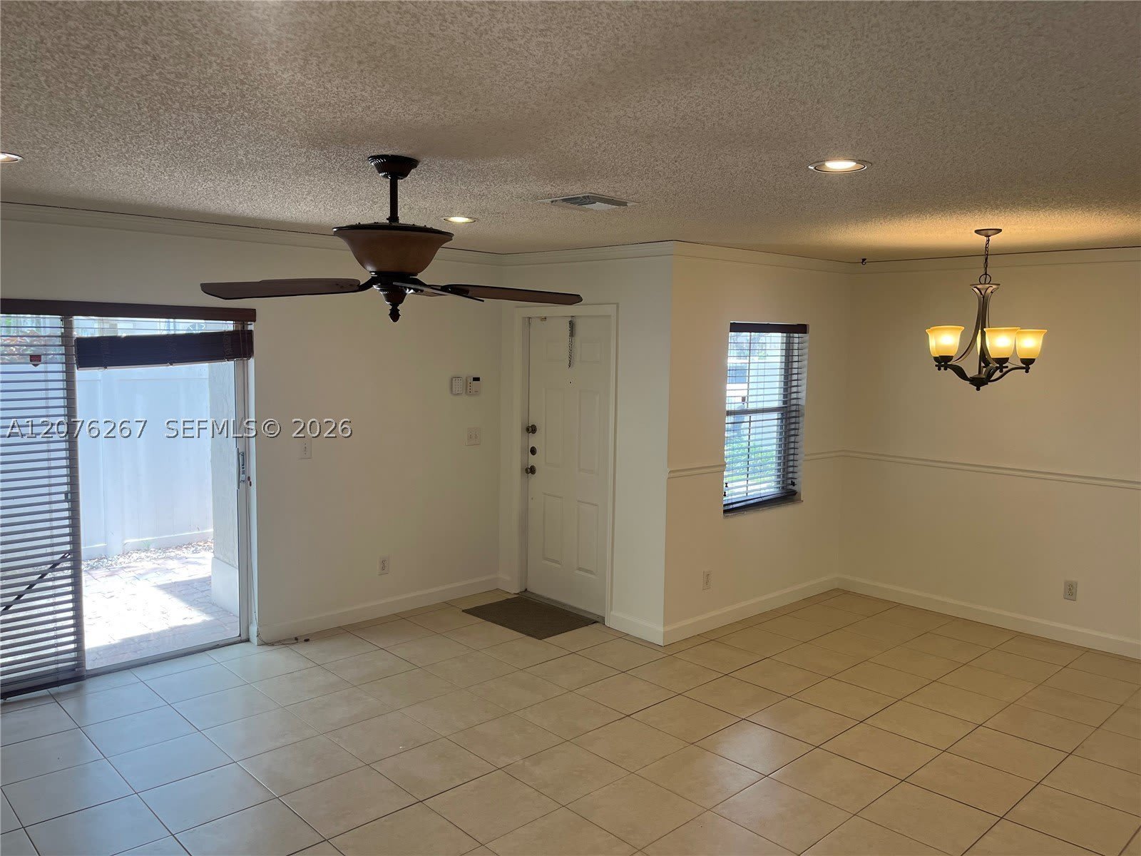 12510 SW 53rd St – photo 4