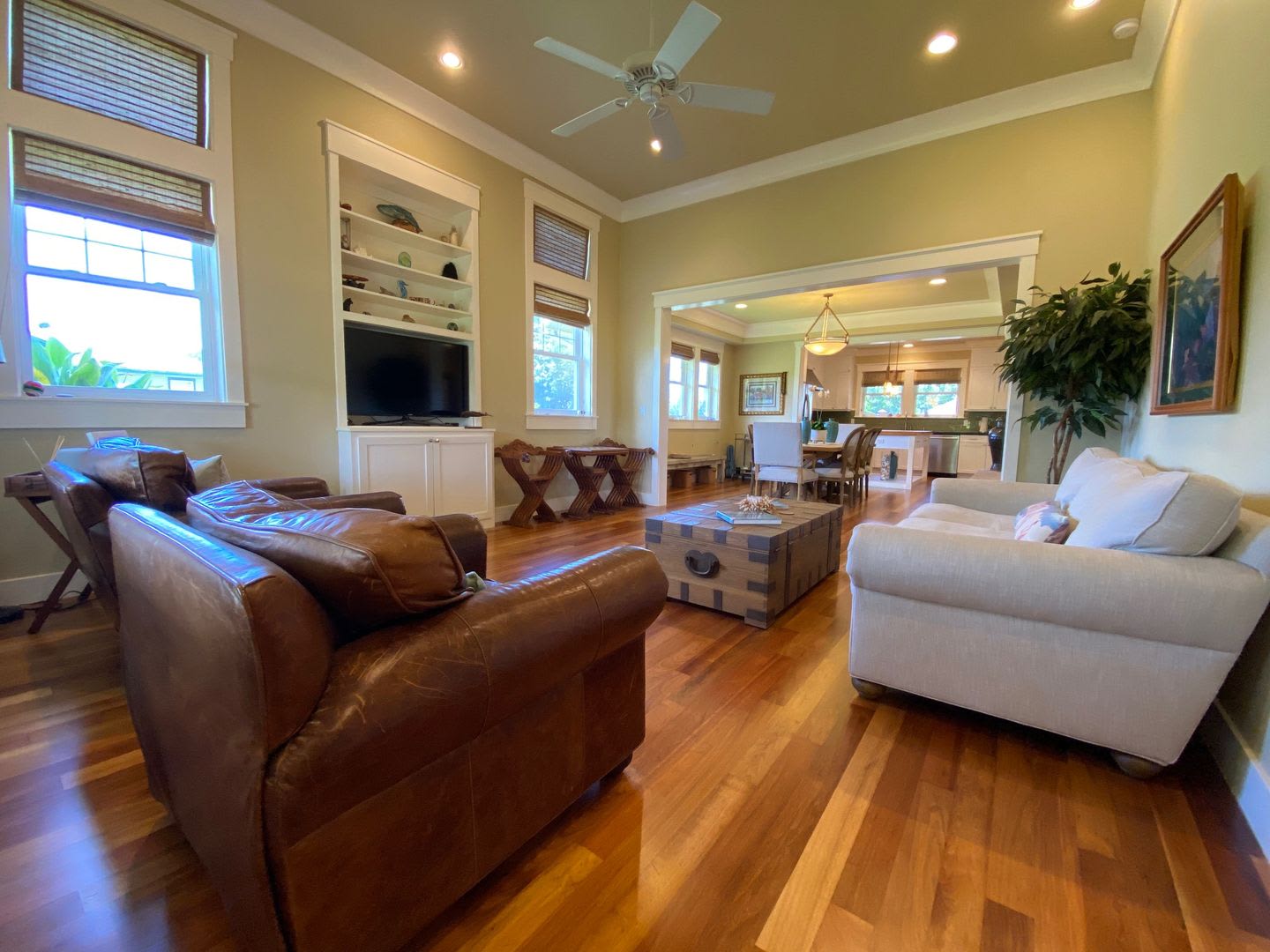 For Rent: Gorgeous 3 Bed, 2 Bath Custom Home & Large Lanai – photo 4