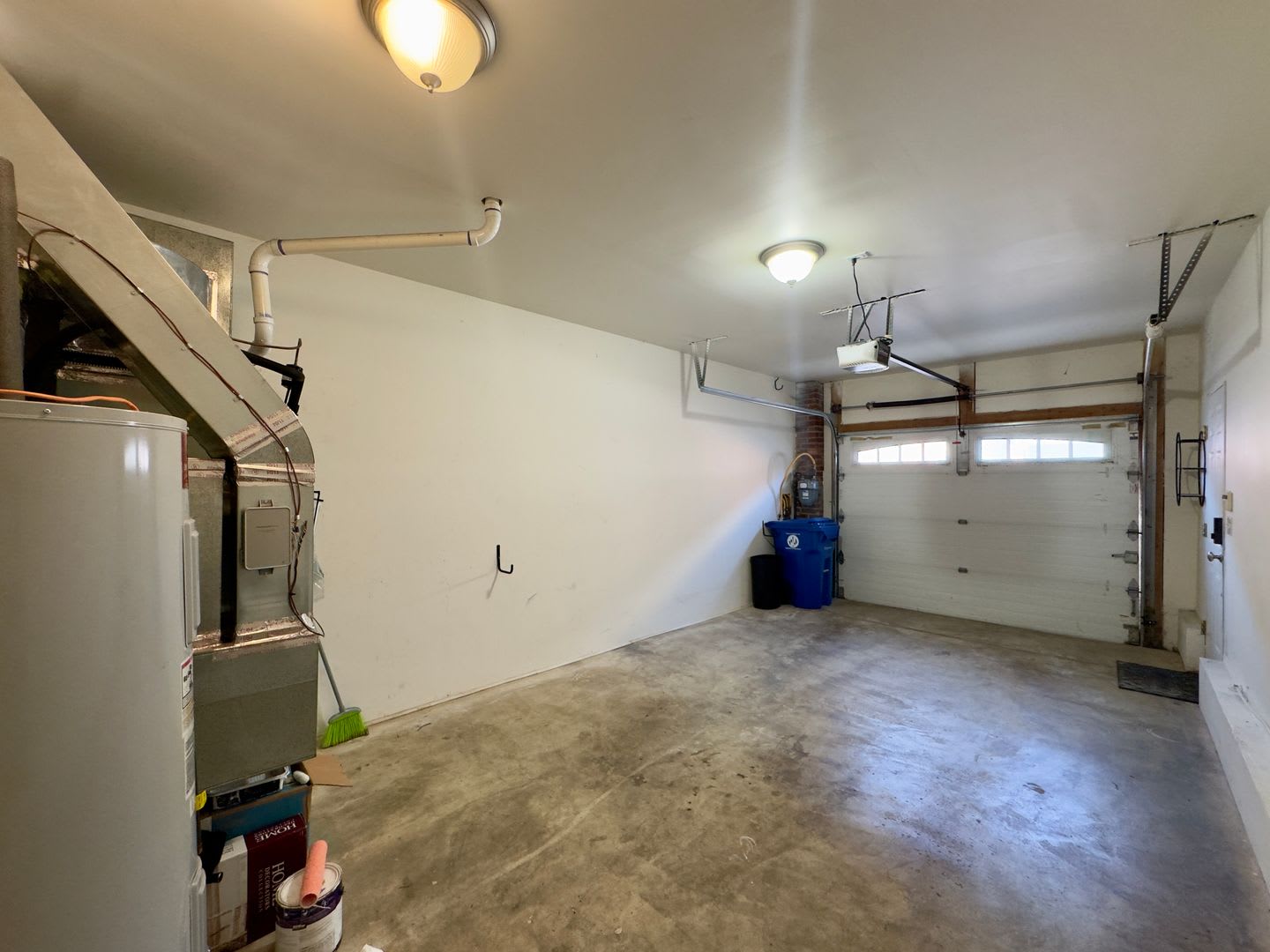 150 Off 1St Lease Term Rare 14 Foot Wide Canton End Unit With Garage And Unmatched Outdoor Living – photo 2