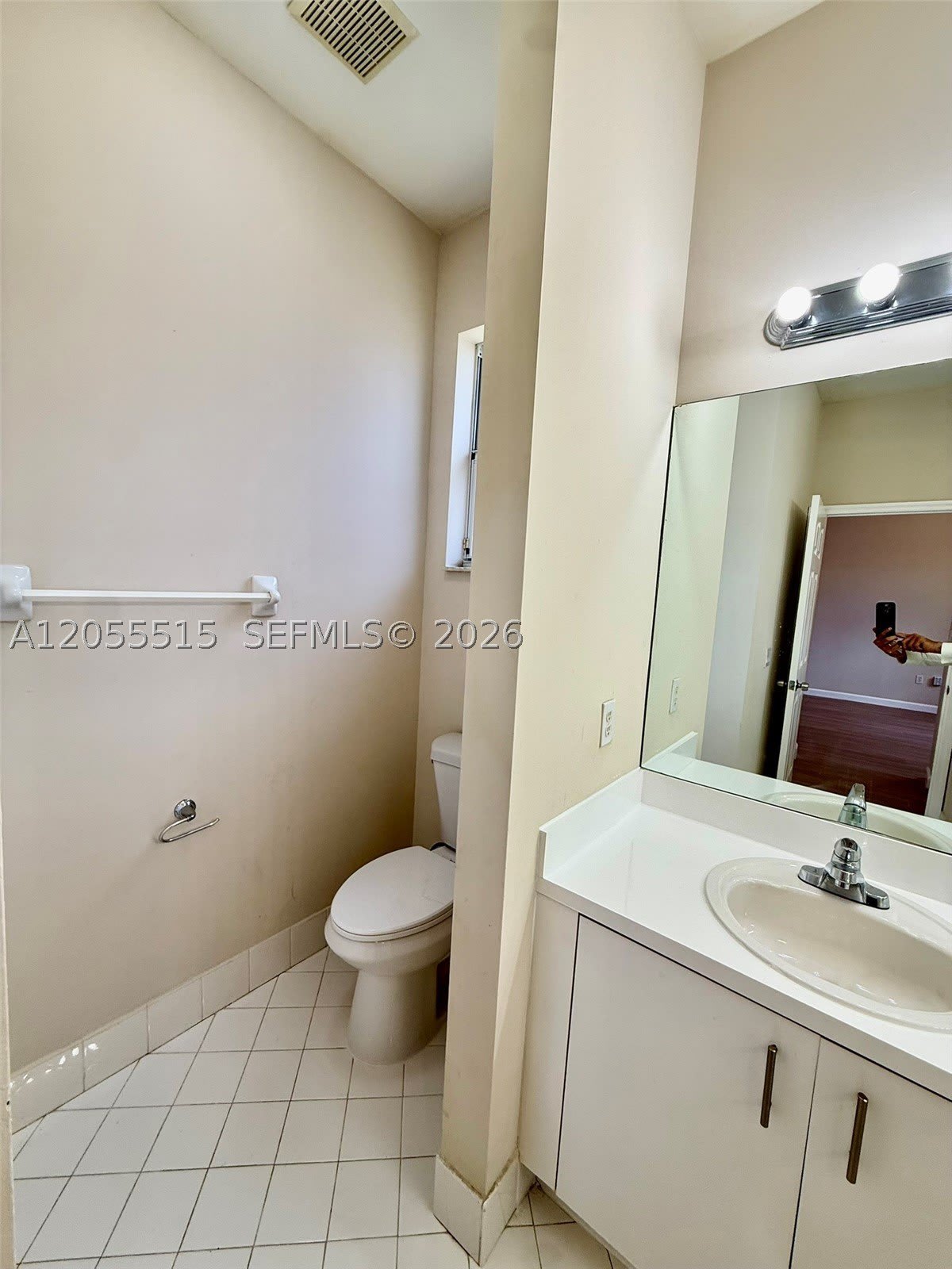 2123 Ne 38Th Rd – photo 4
