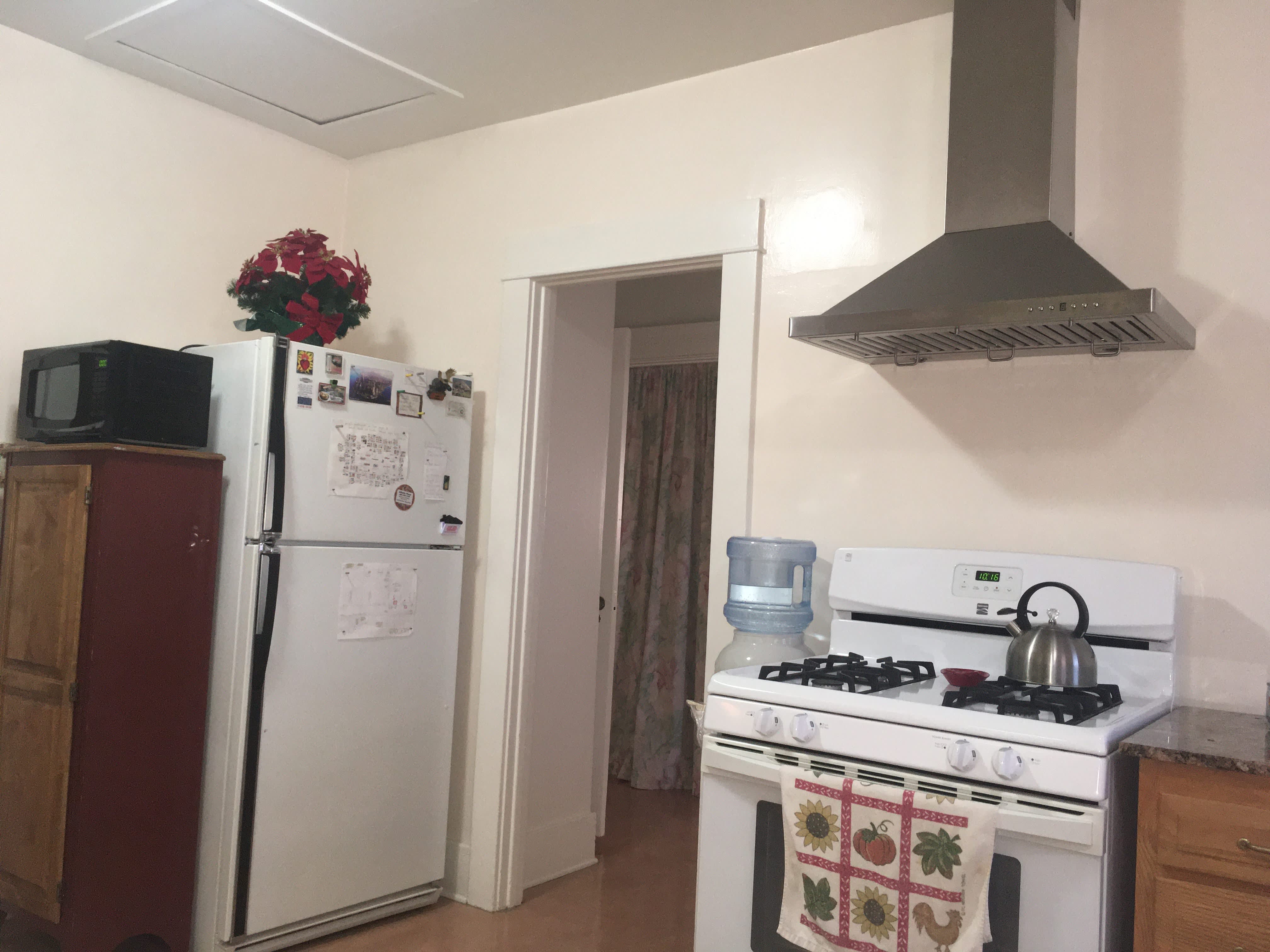 318 E Colorado Blvd – photo 4