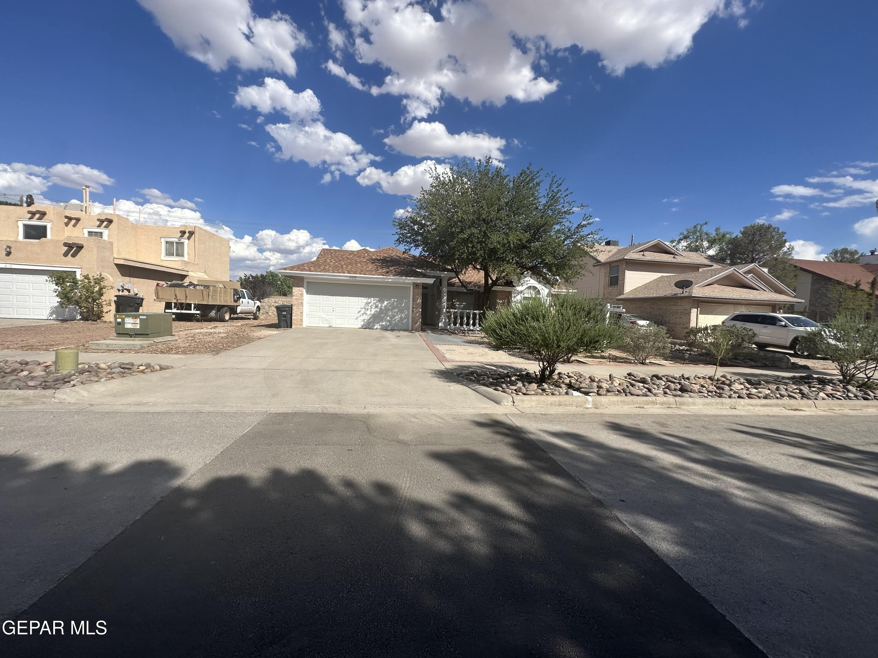 408 Hadley Place – photo 2