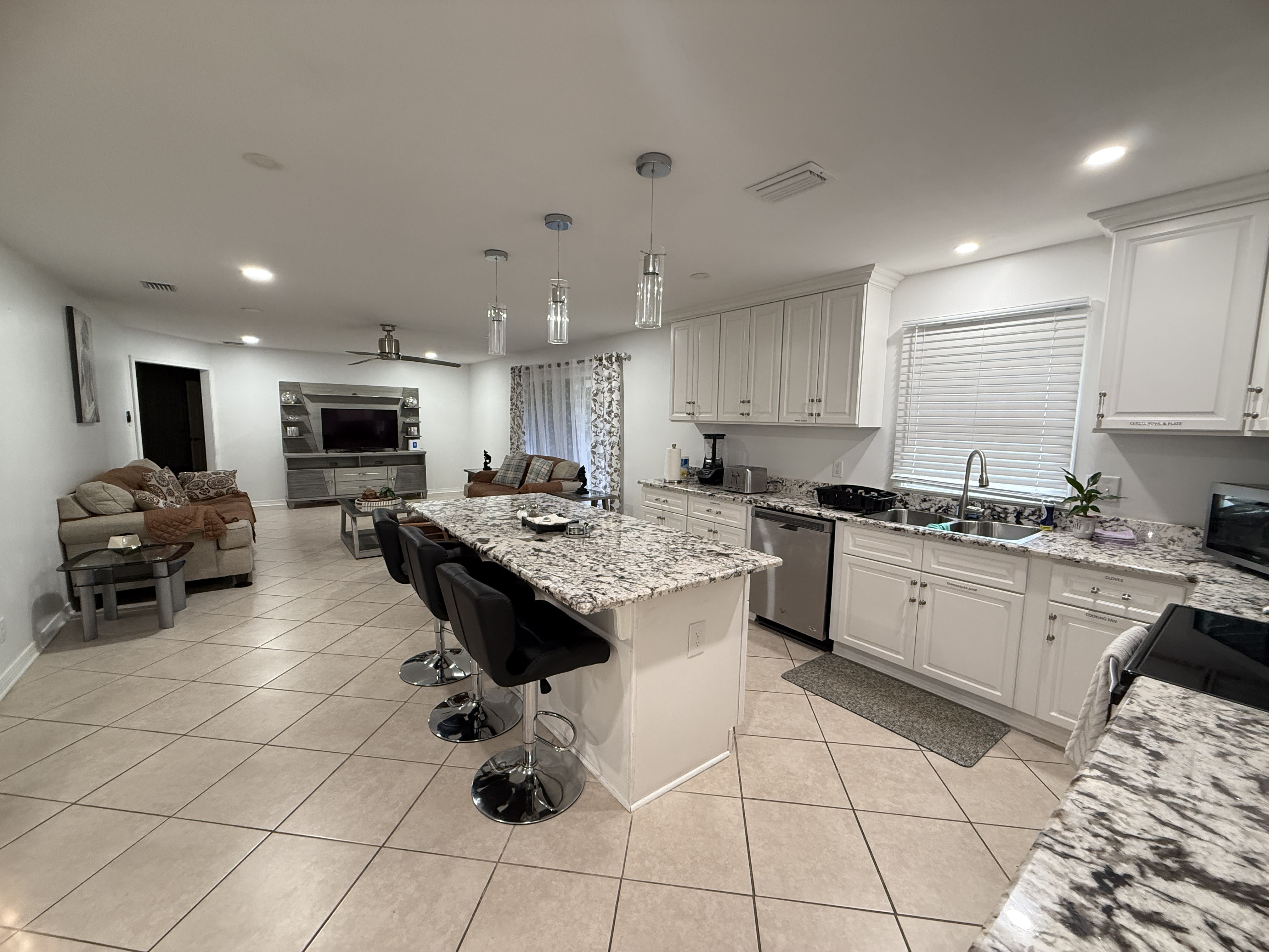 4259 Taurus Dr – photo 2
