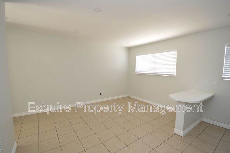 421 FIRST STREET – photo 4