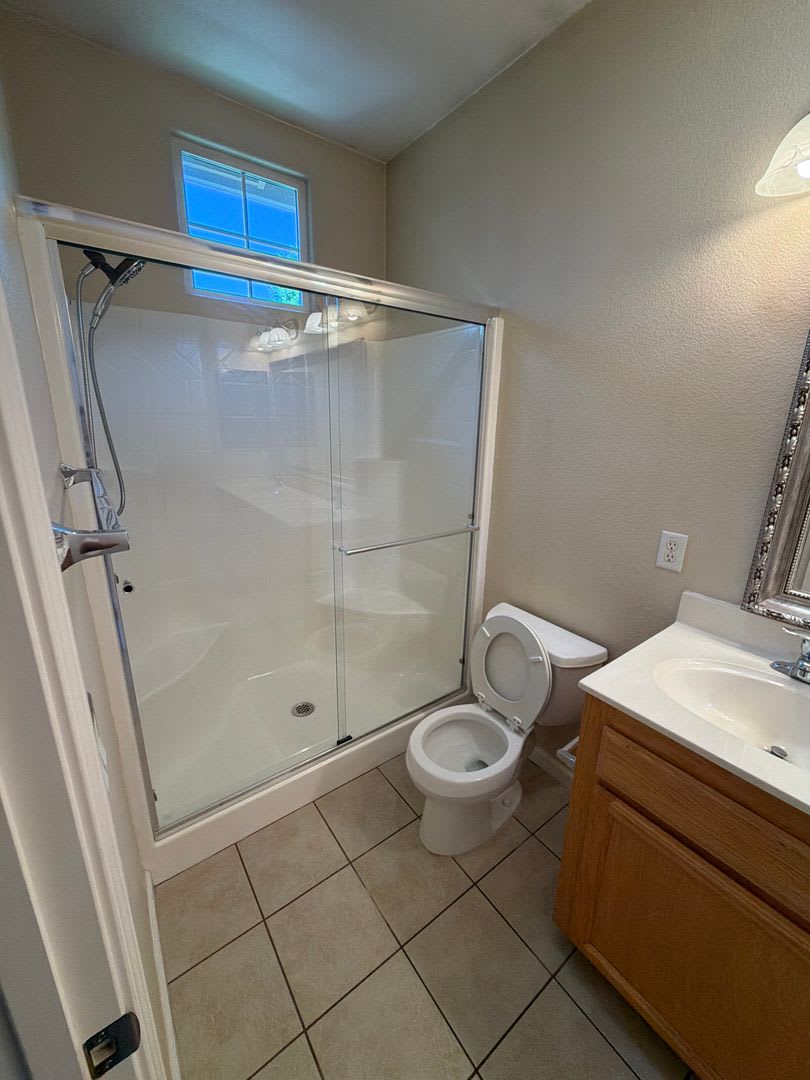 Now Available 4032 Vittoria Ln Sacramento Ca 95834 – photo 2