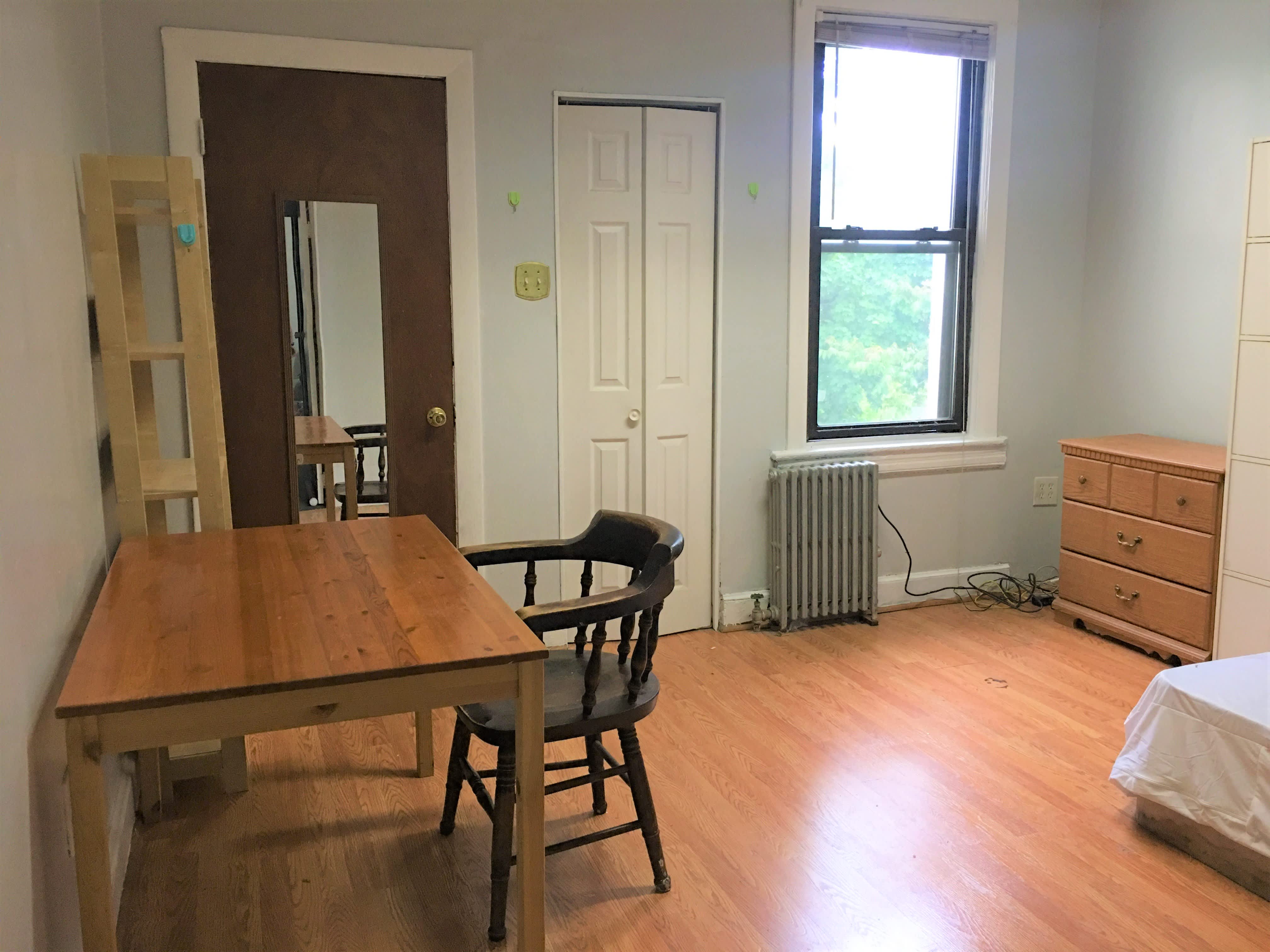 802 Pavonia Ave – photo 3