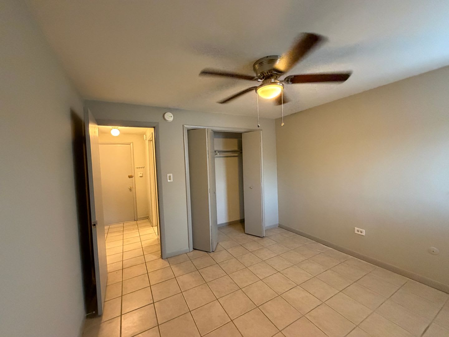 8039 Grand Ave – photo 5