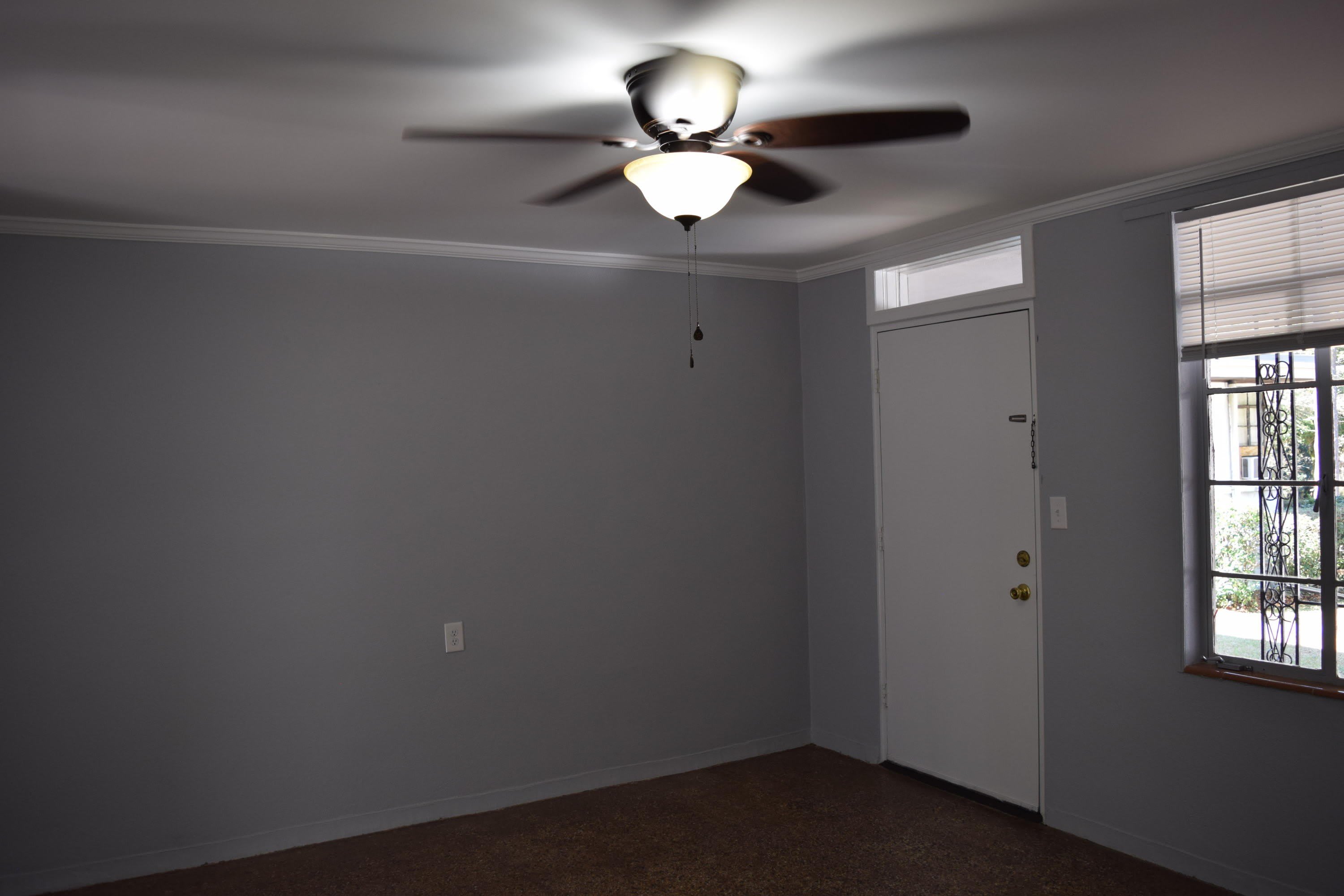 165 N May Street – photo 3