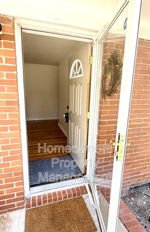 815 Mcneil St – photo 2