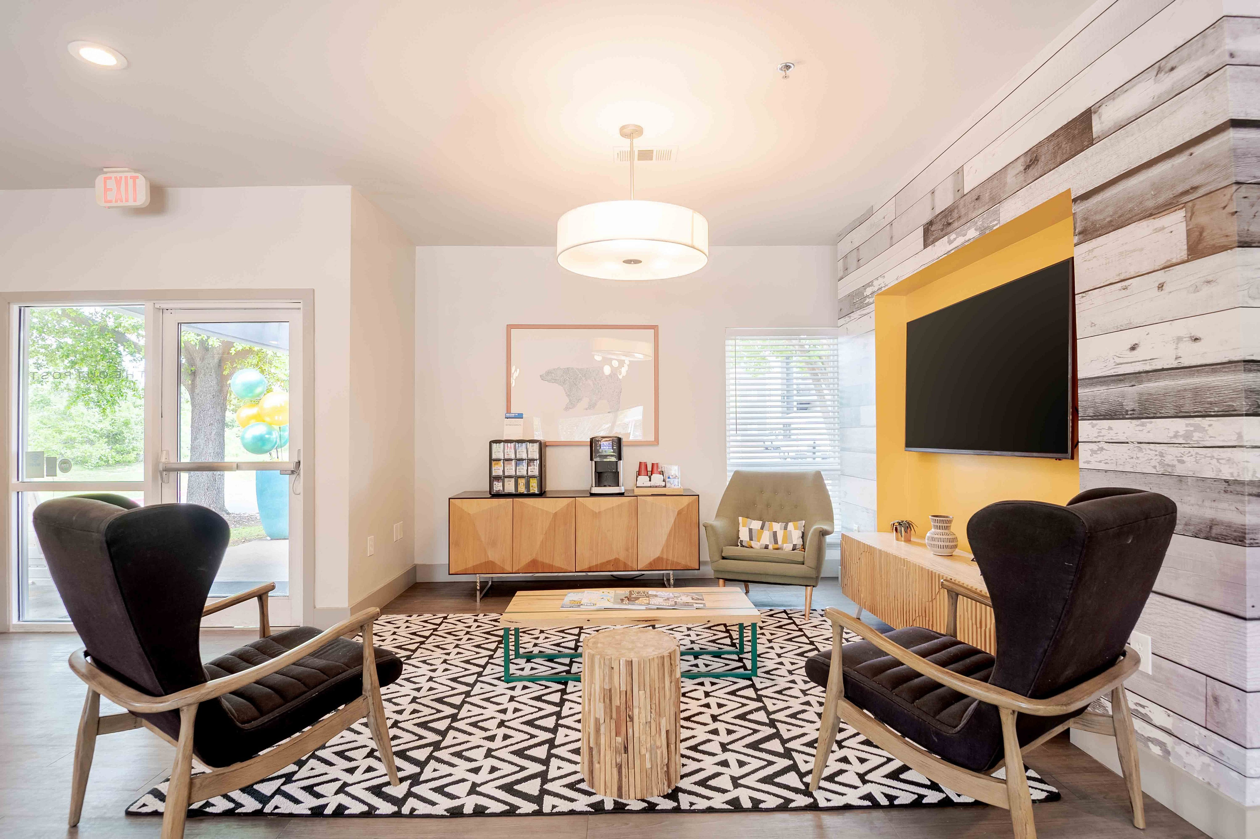 The Outpost – photo 5
