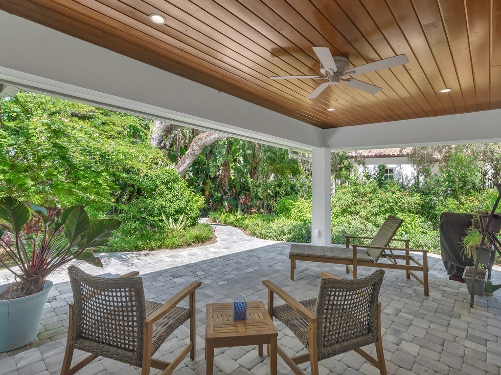 3902 Sabal Palm Drive – photo 2