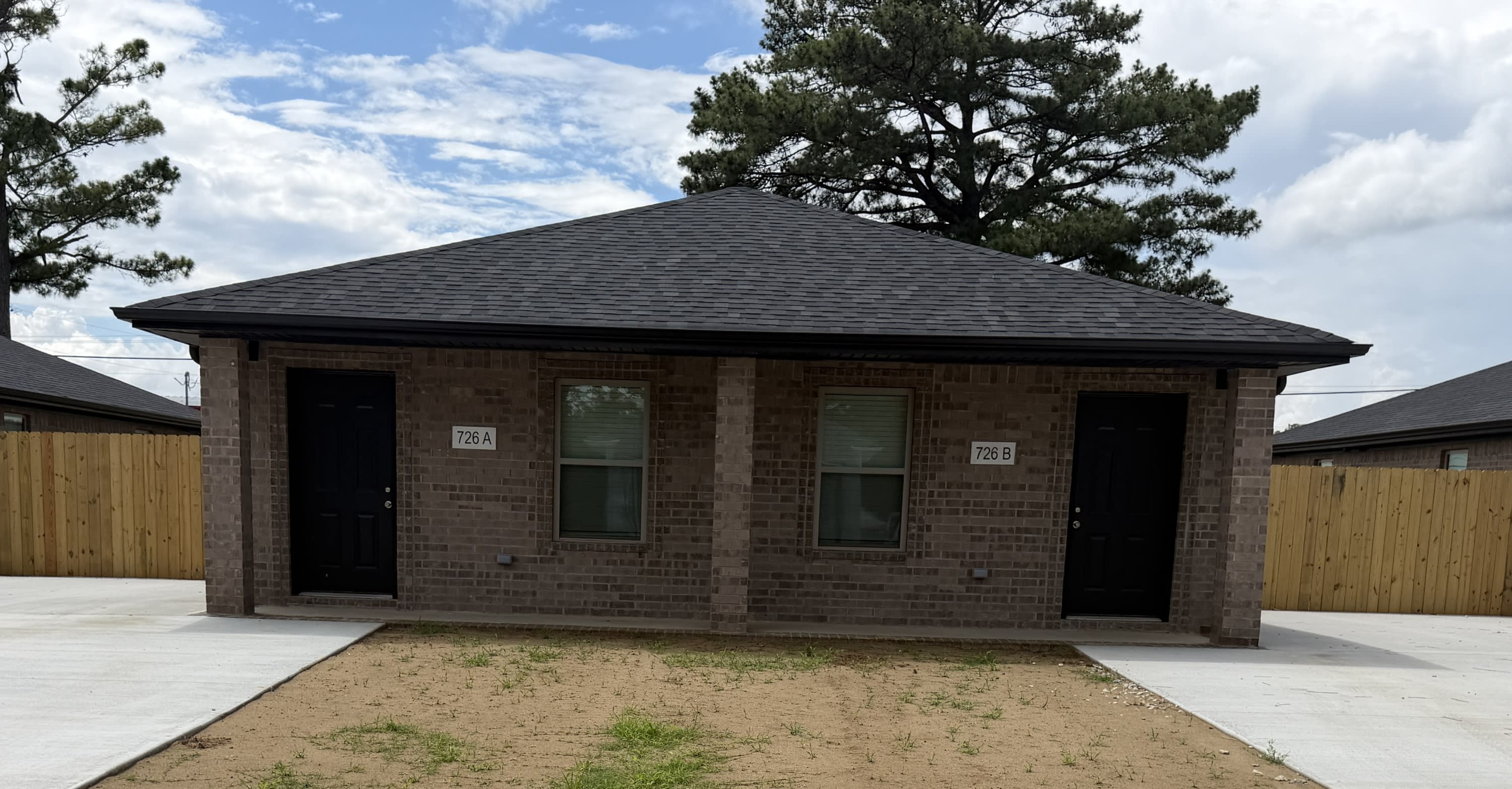 726 South 3rd Avenue – photo 1