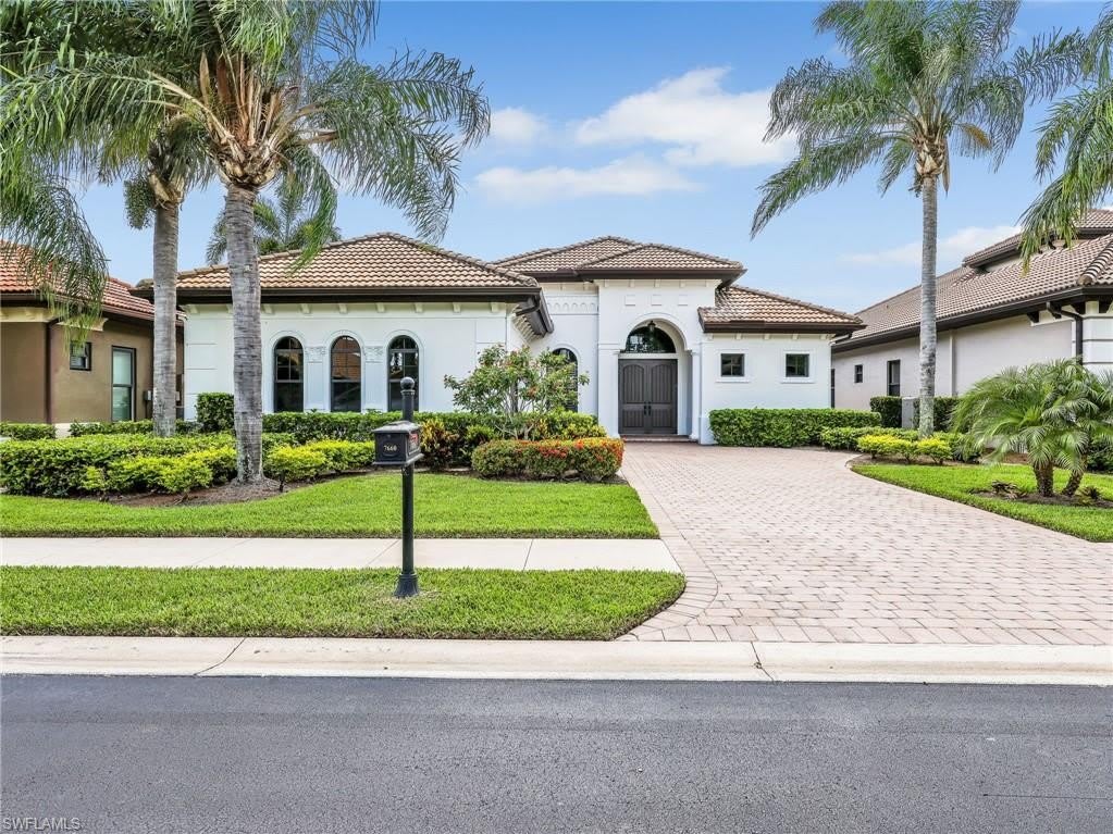 7660 Cottesmore Dr – photo 1