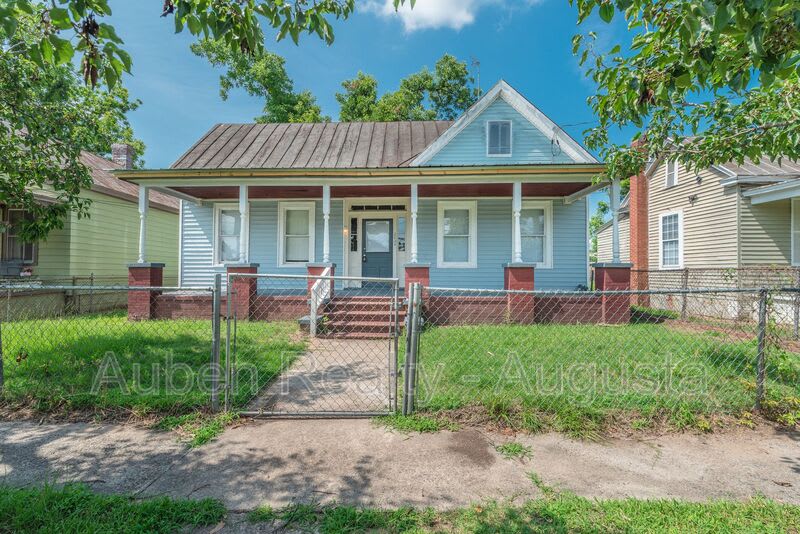 2024 Clark St – photo 1