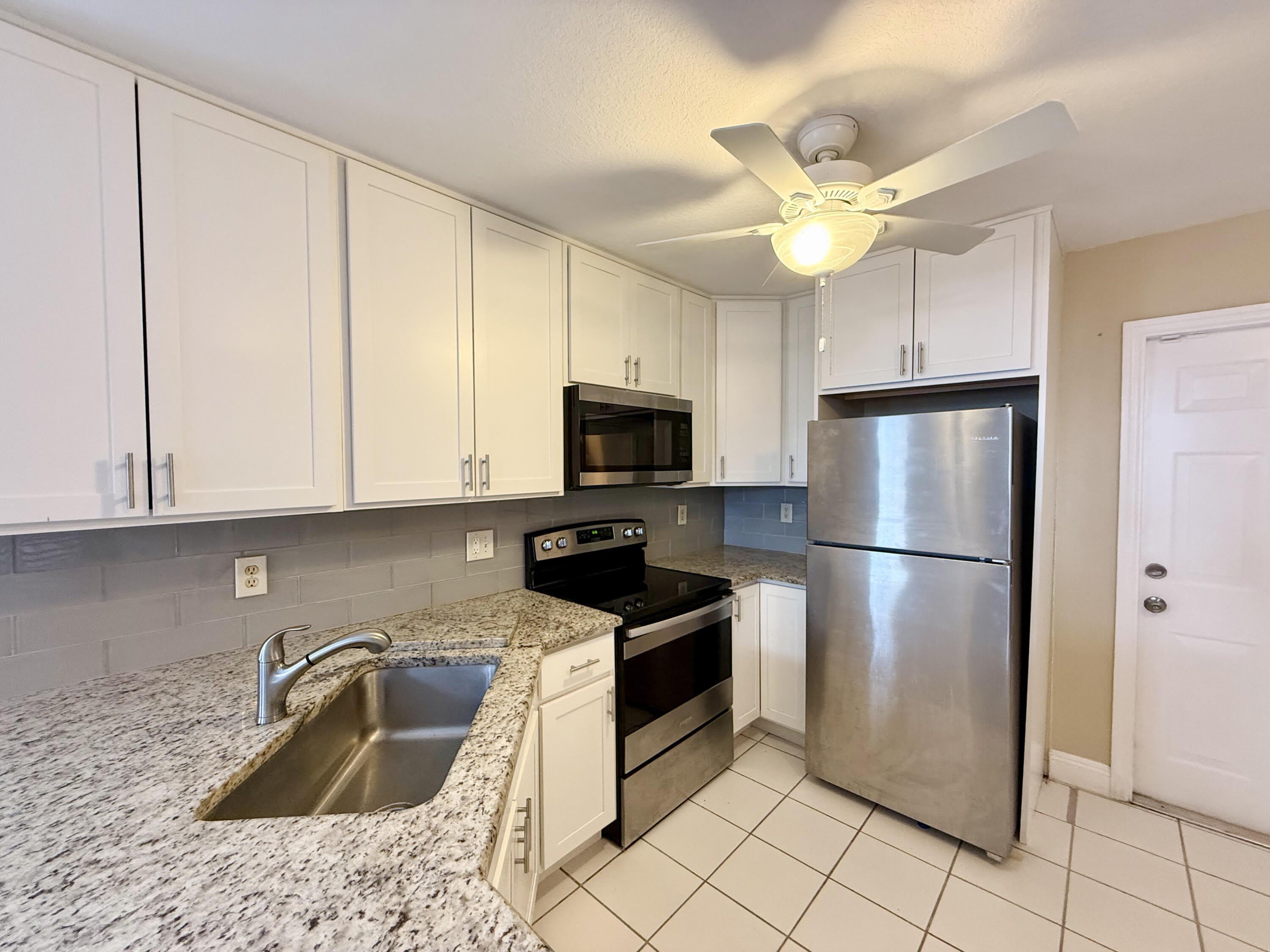 13614 Yarmouth Court – photo 4