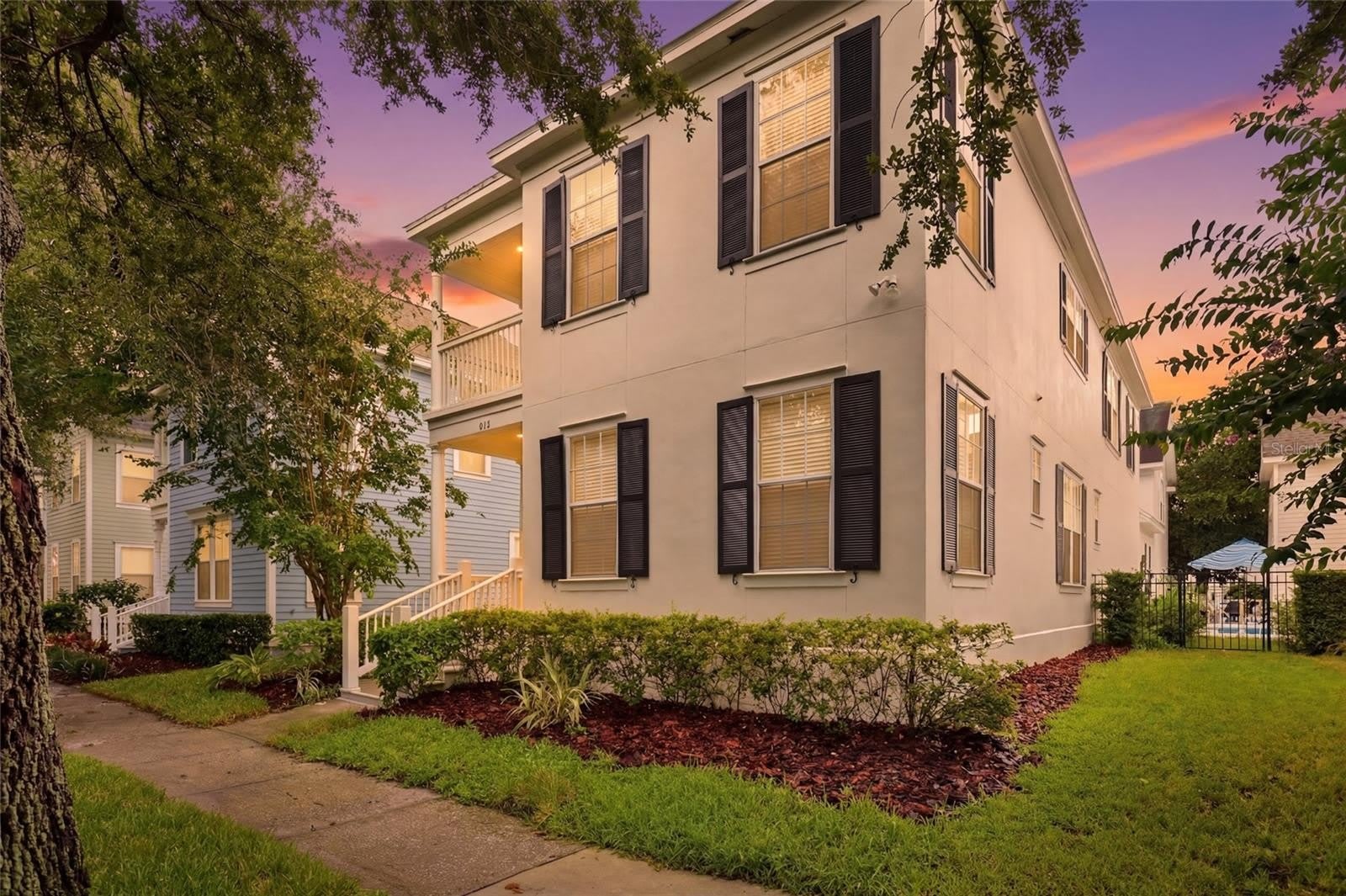 912 WATERSIDE Drive – photo 1