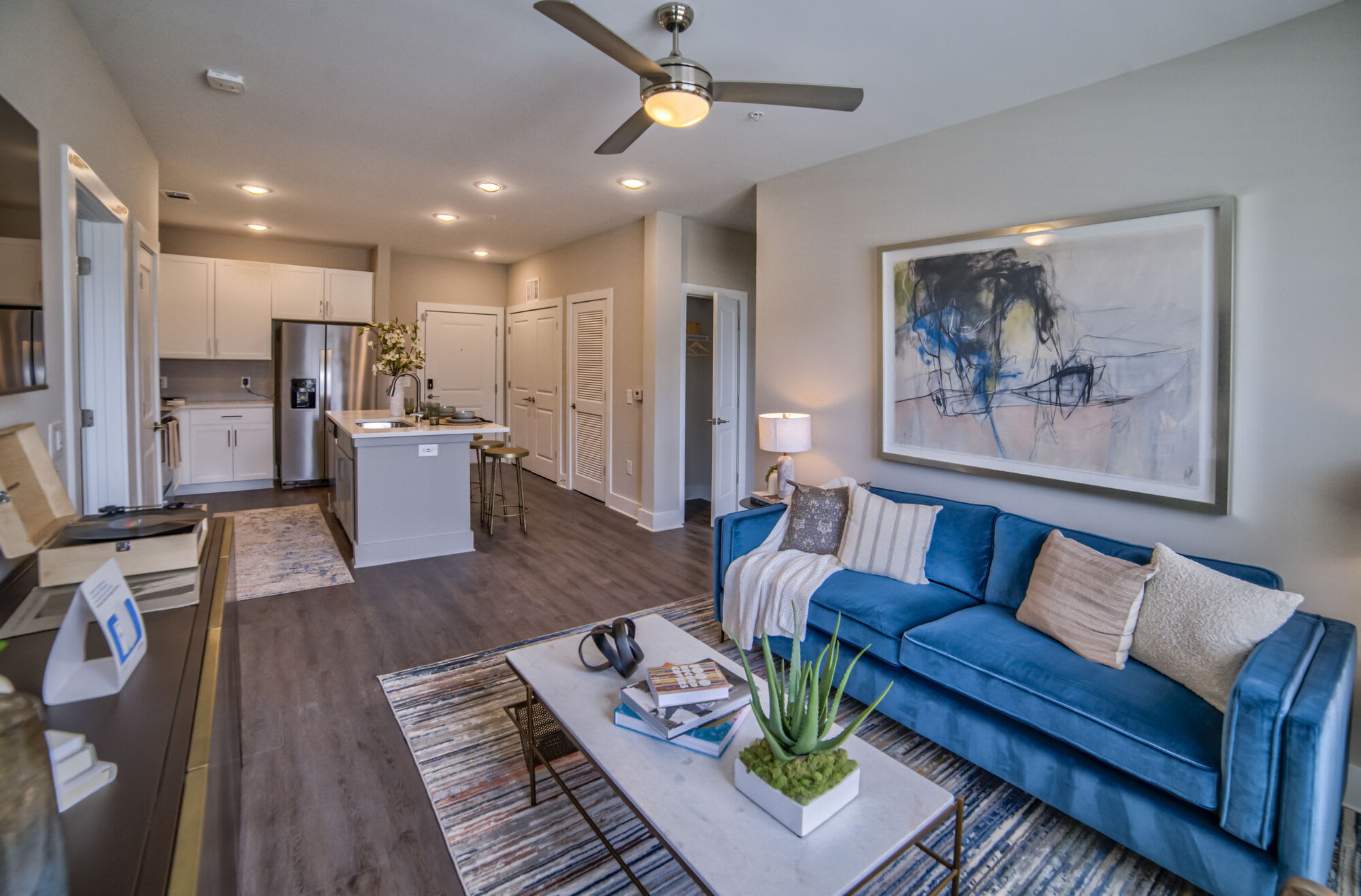 Avonlea Pointe Apartments – photo 1