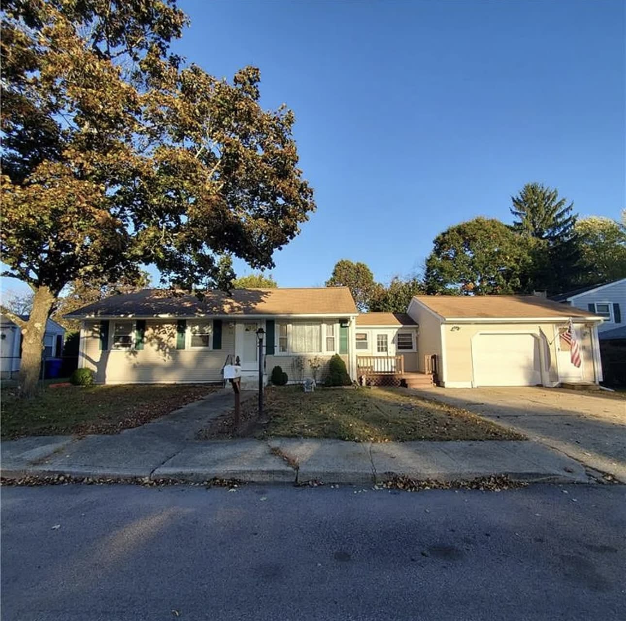 24 Carlton Place – photo 2