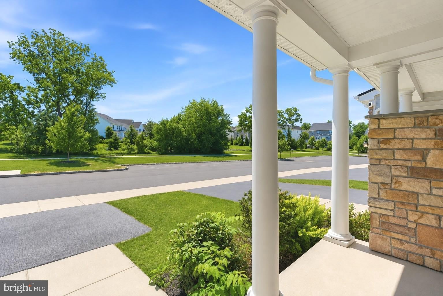 423 BARCLAYS Way – photo 2