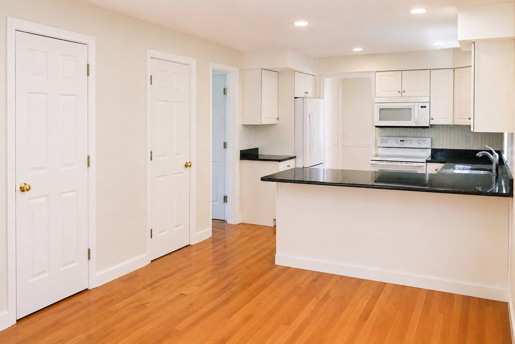 8 Baker Avenue – photo 2