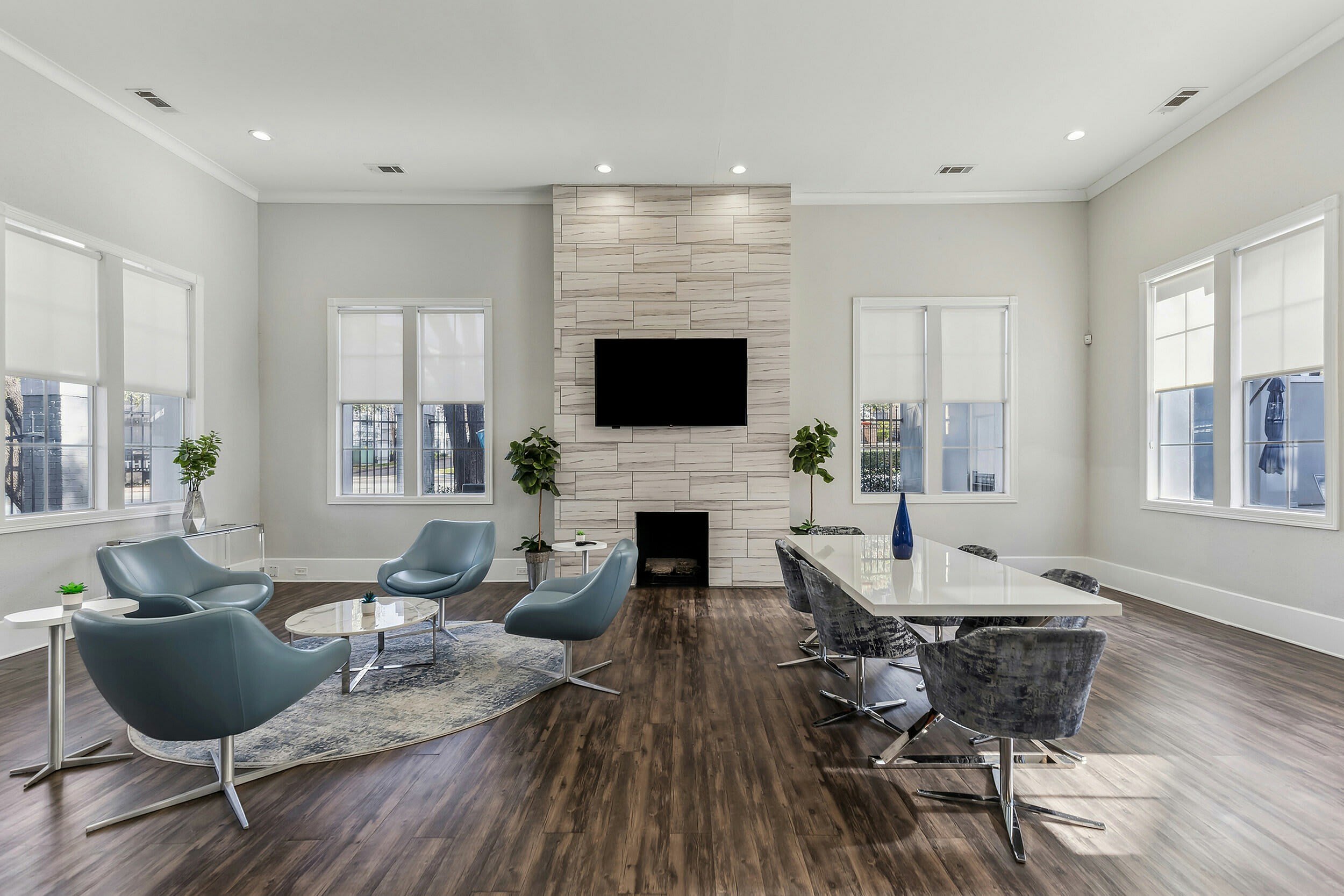 Riviera at West Village – photo 2