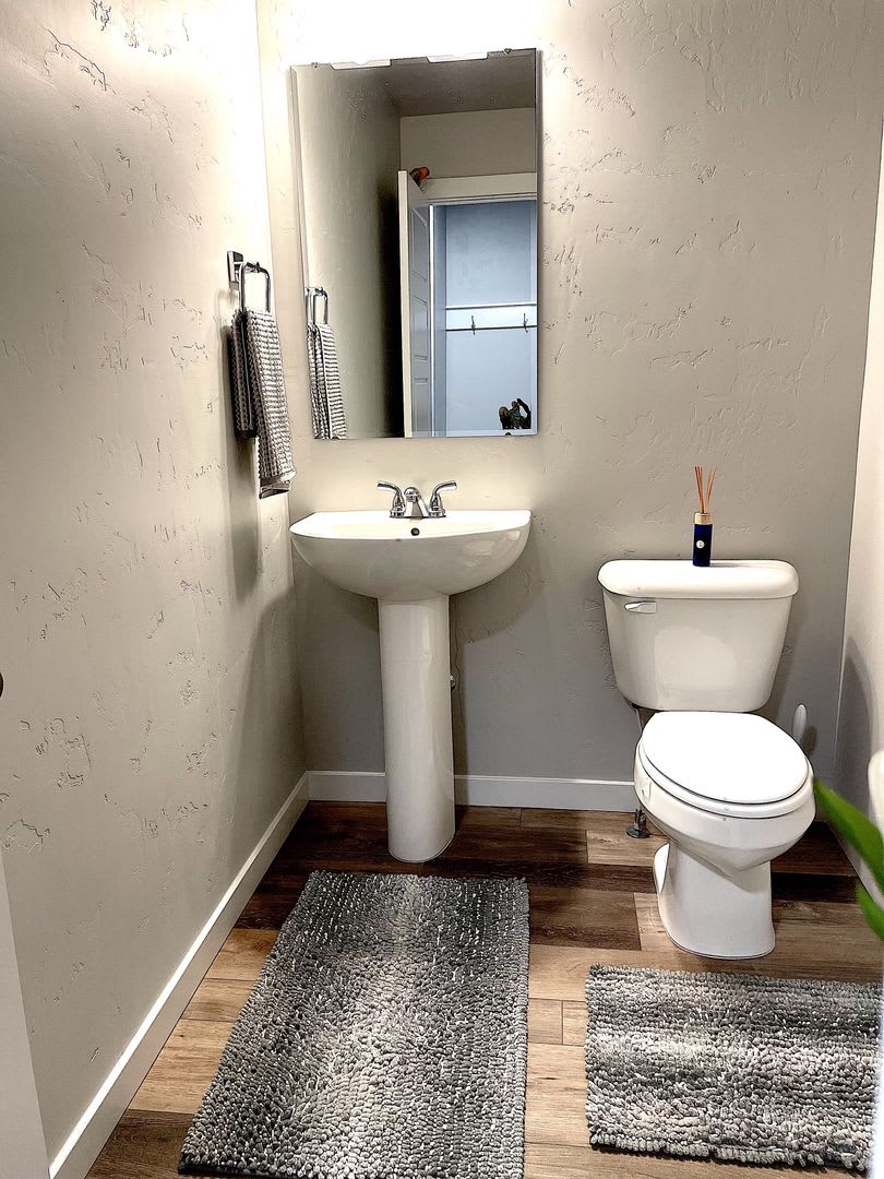Newer 4 Bedroom Home Office In A Prime Commuter Location – photo 5