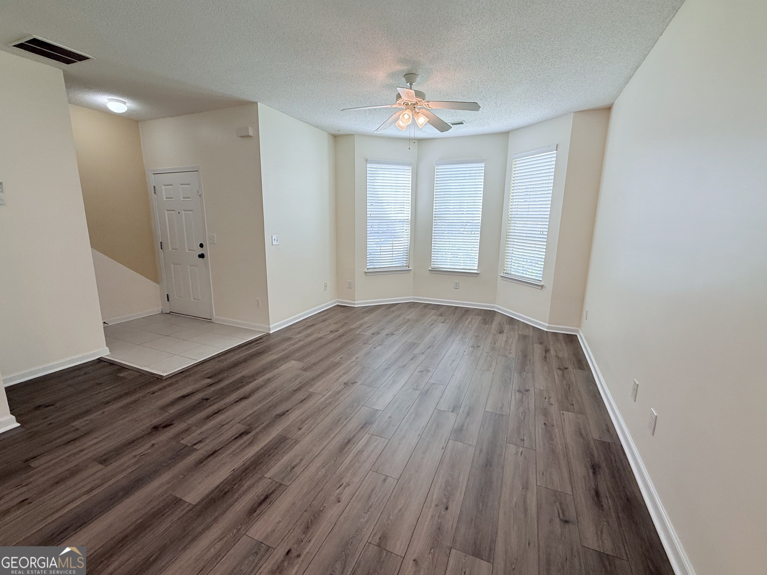 260 Commons Drive – photo 5