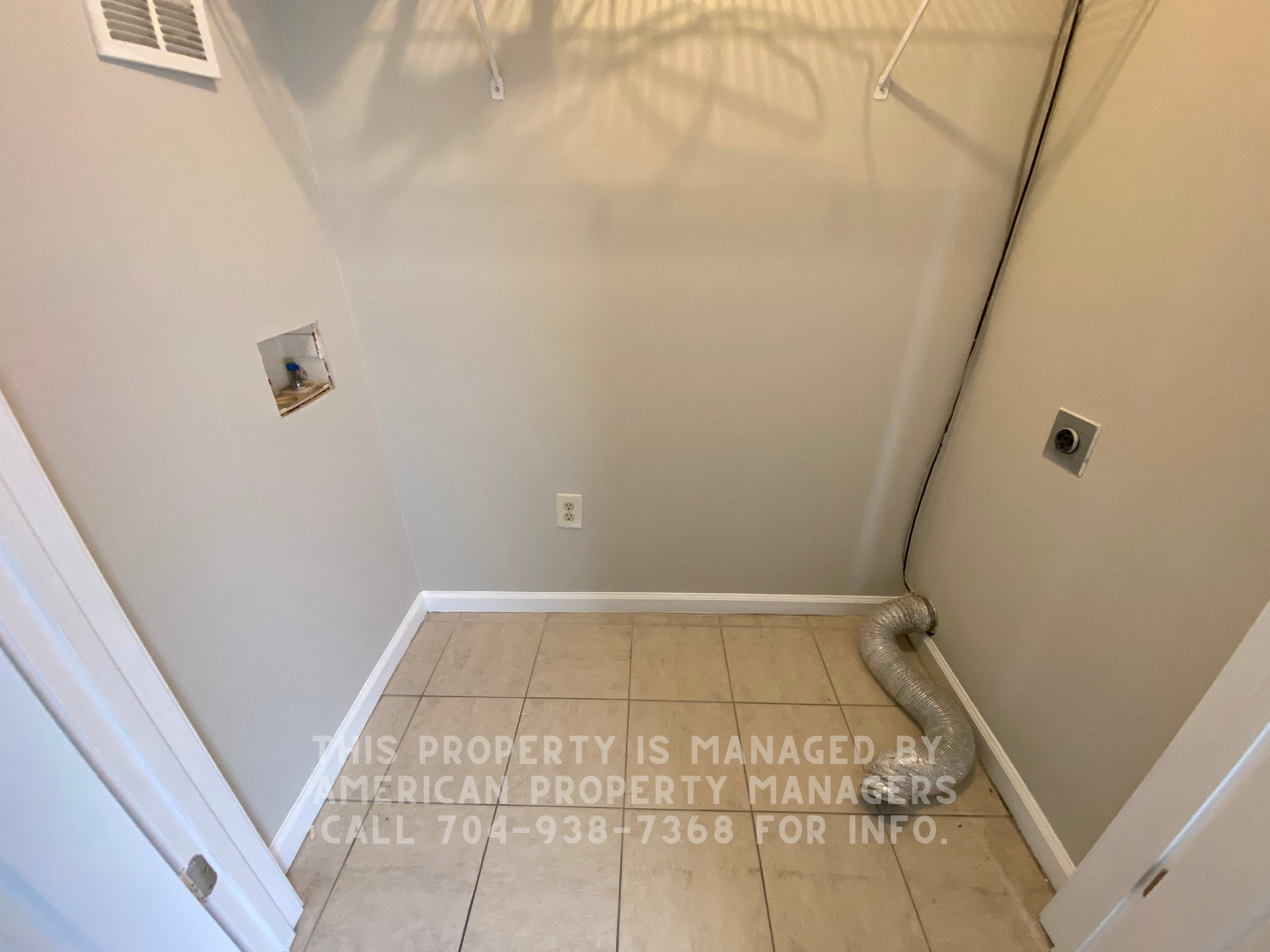 501 Martin Cir Apt D – photo 5